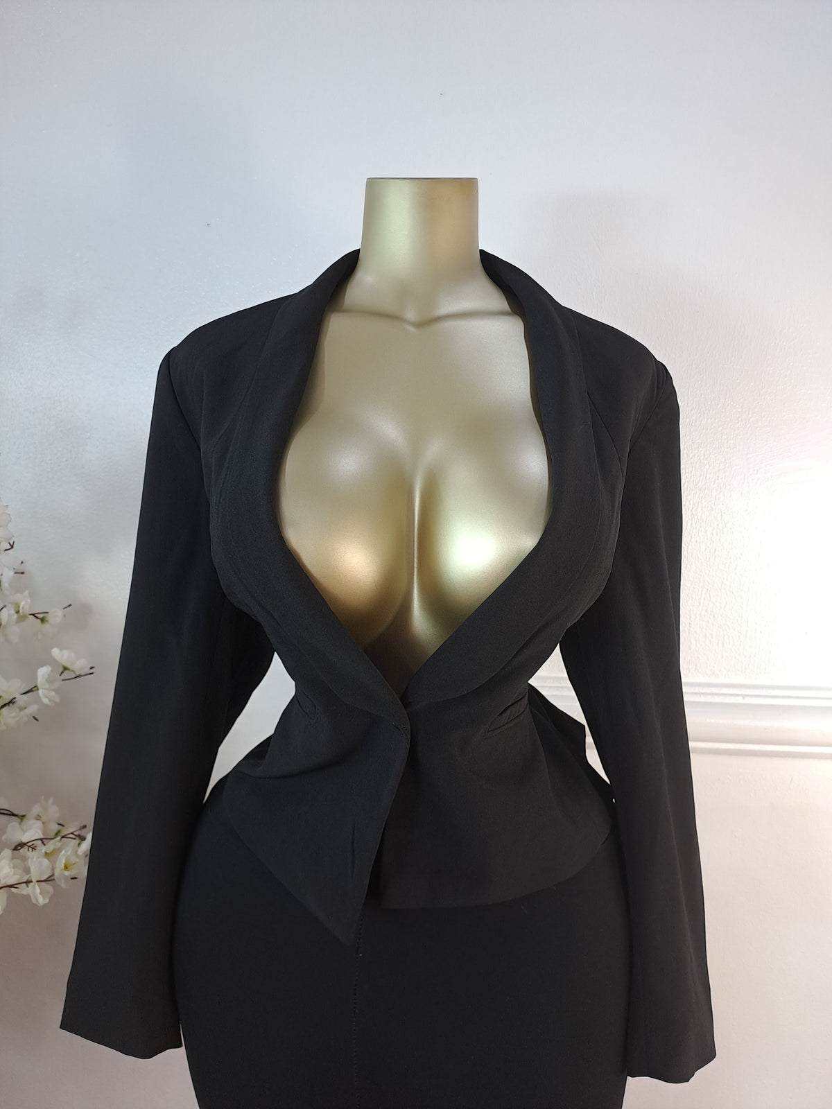 M&S WOMAN UK SIZE 14 [LENGTH 23 INCHES]