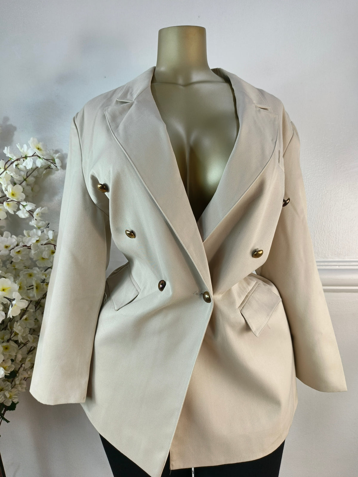 BLAZER UK SIZE 16 [LENGTH 31 INCHES]