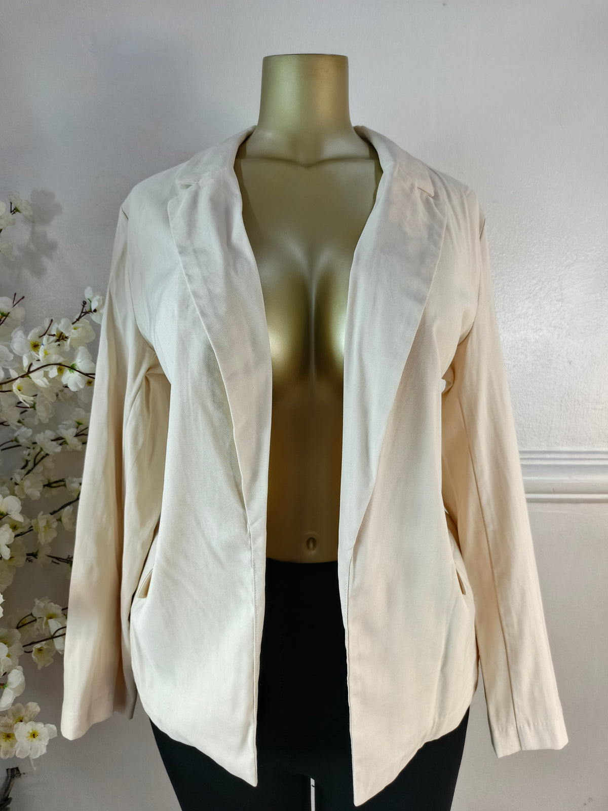 PRIMARK UK SIZE 14 [LENGTH 28 INCHES]