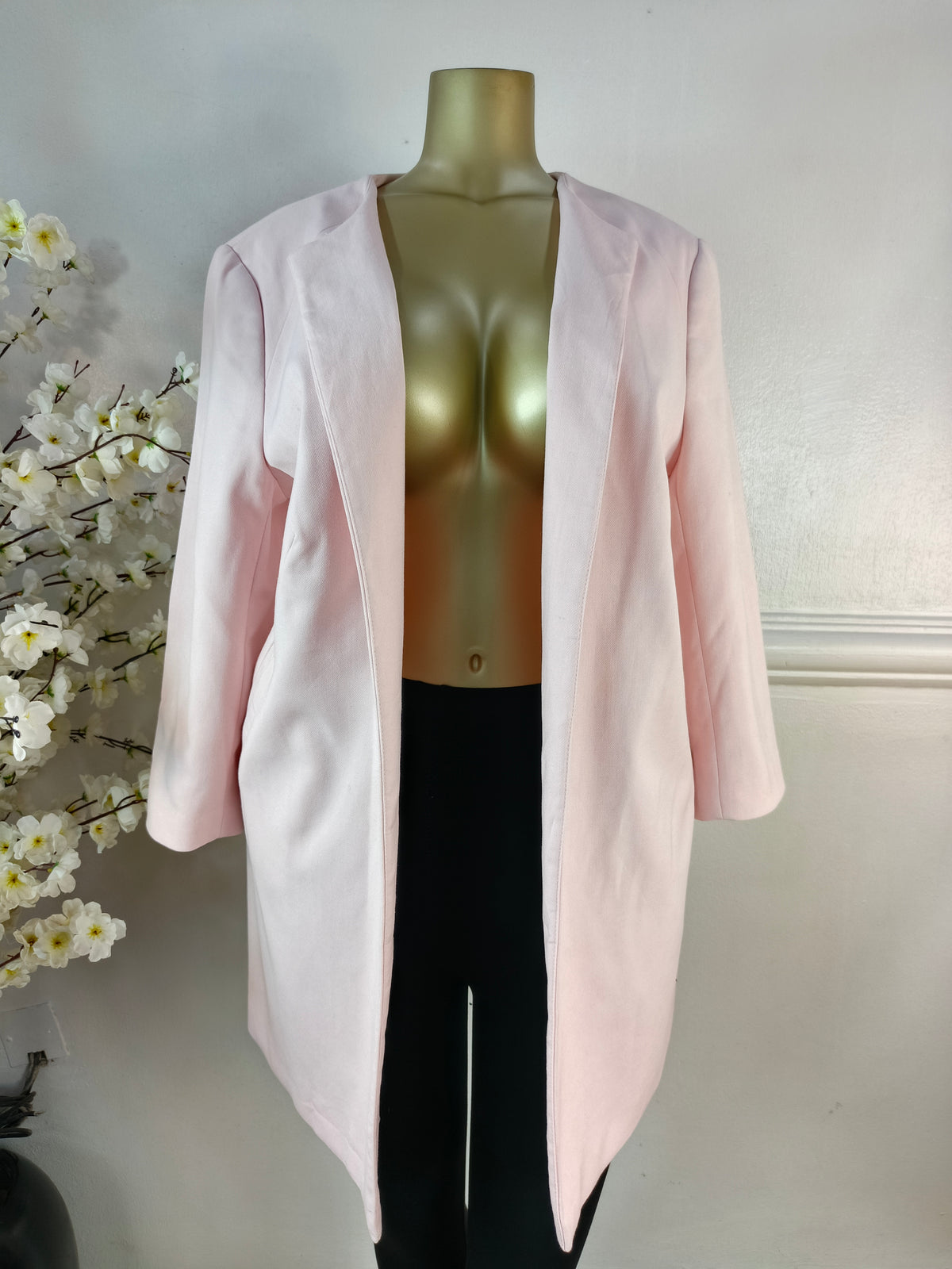 DAVID EMANUEL UK SIZE 18 [LENGTH 37 INCHES]
