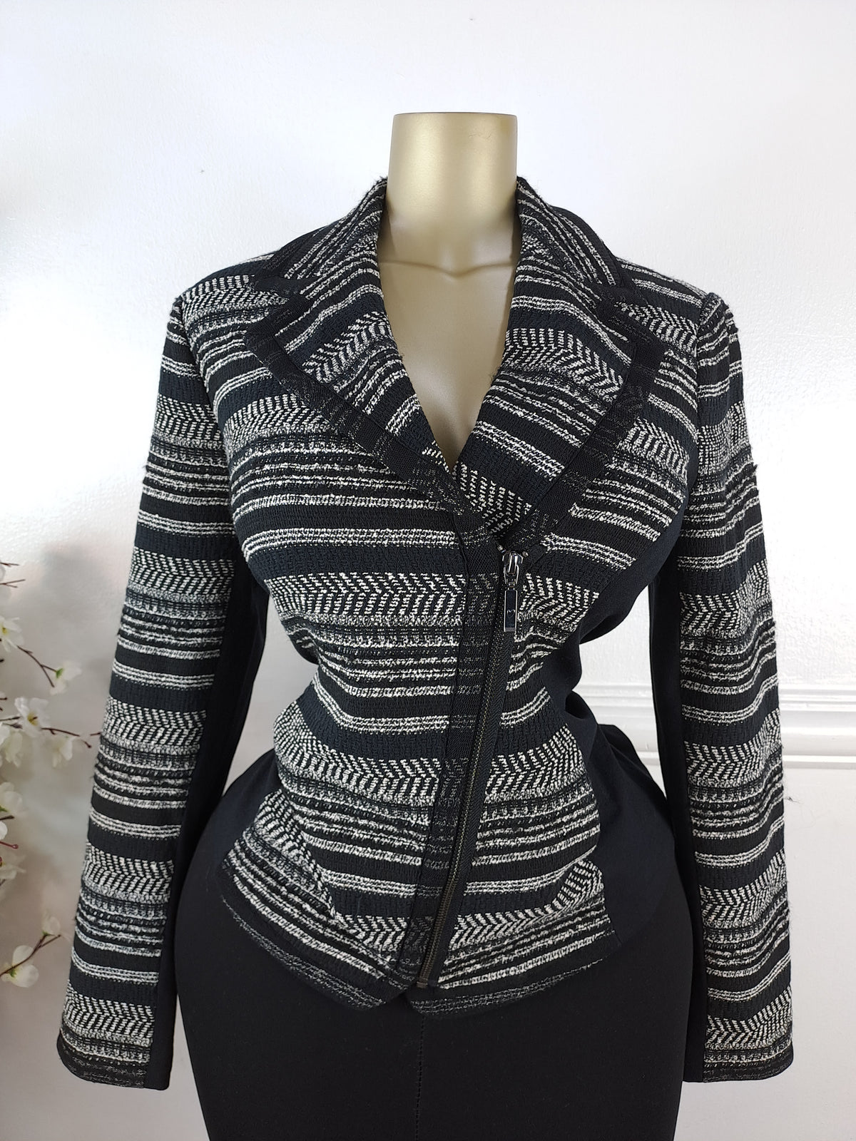 PER UNA UK SIZE 14 [LENGTH 23 INCHES]