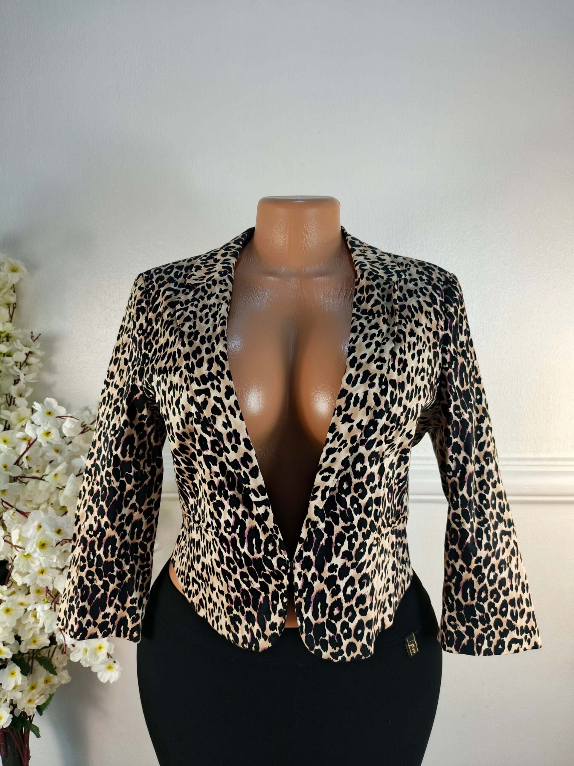 BLAZER UK SIZE 10 [LENGHT 18 INCHES] image 0
