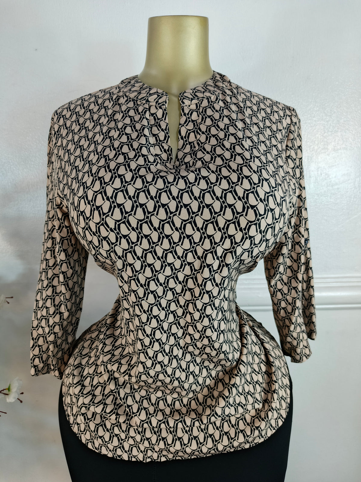 TOP UK SIZE 16