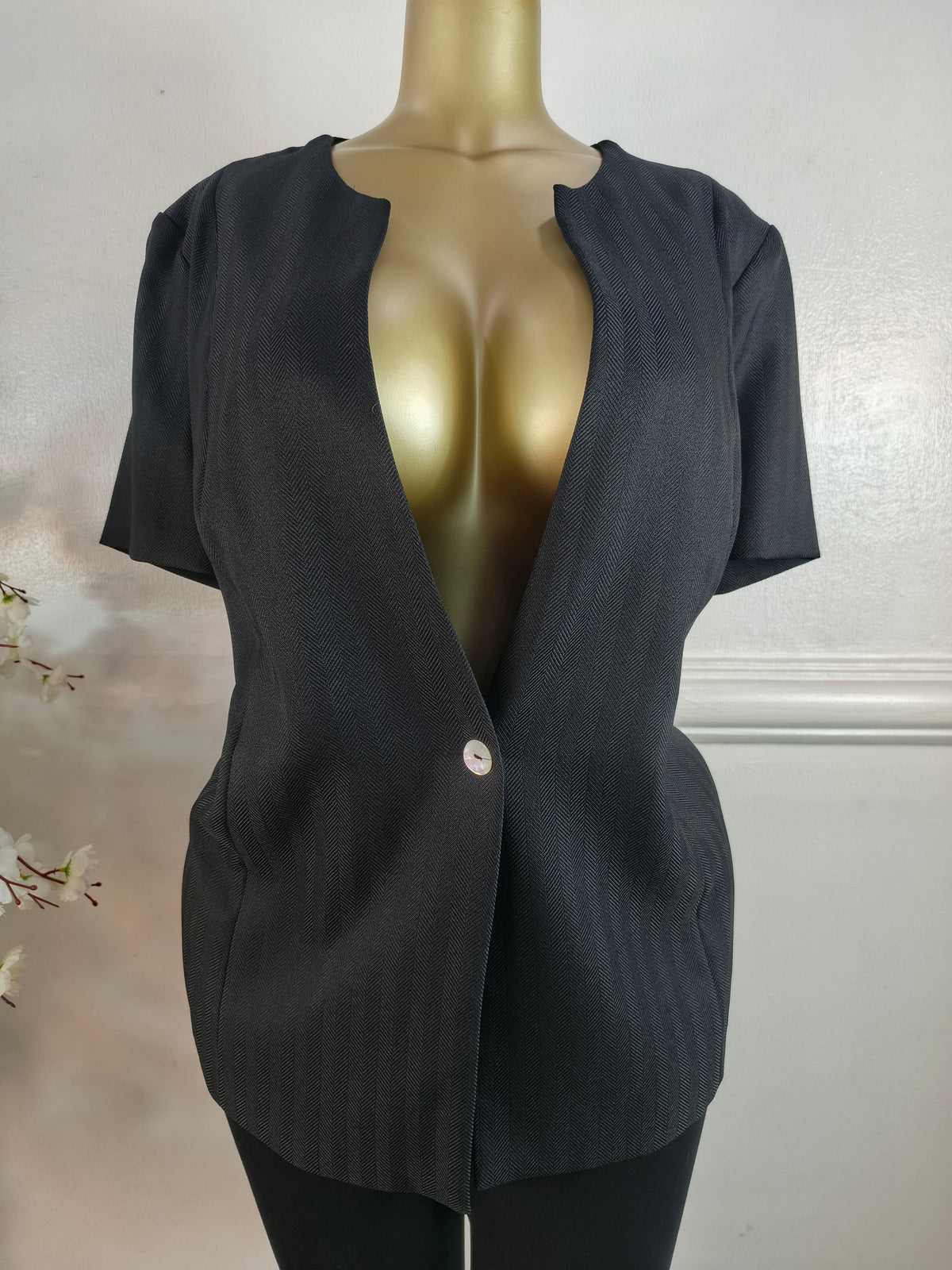 BM UK SIZE 24 [LENGTH 30 INCHES]