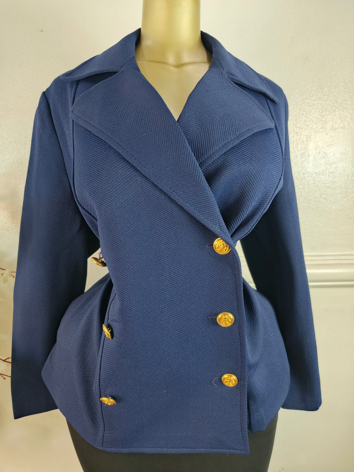 BUTTE KNIT UK SIZE 16 [LENGTH 26 INCHES]