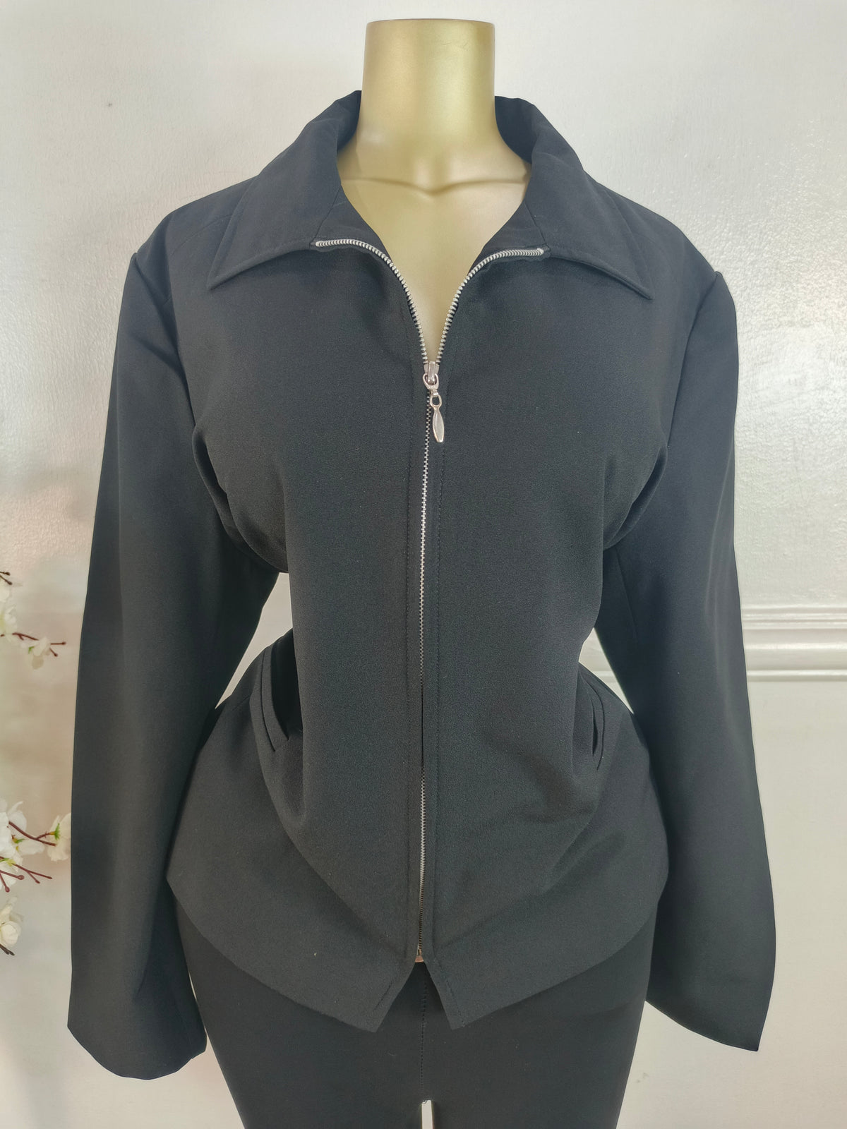 BONMARCHE UK SIZE 24 [LENGTH 27 INCHES]