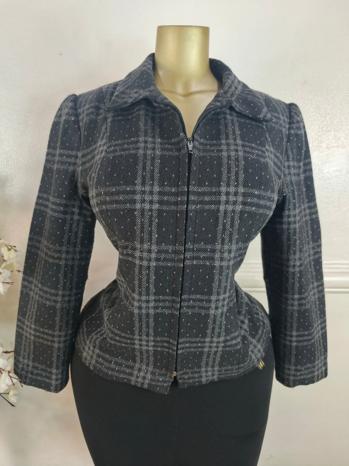 EXCLUSIVE UK SIZE 12 [LENGTH 22 INCHES]