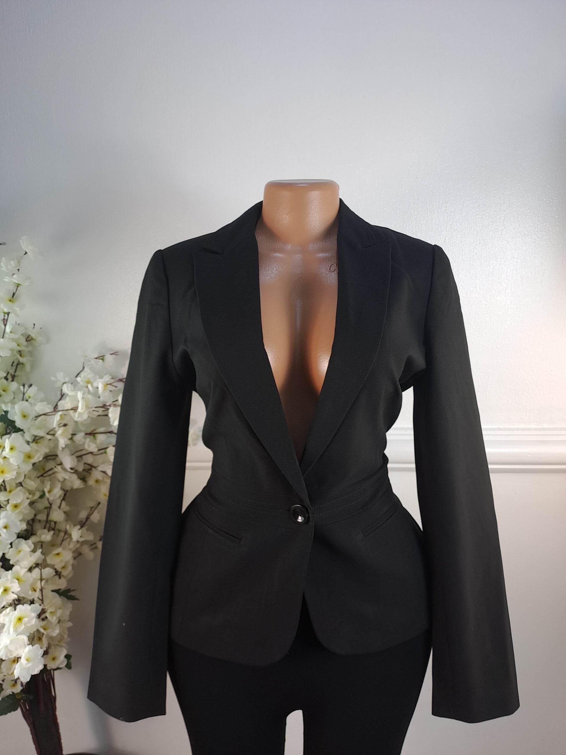 BLAZER UK SIZE 8 [LENGHT 25 INCHES] image 0