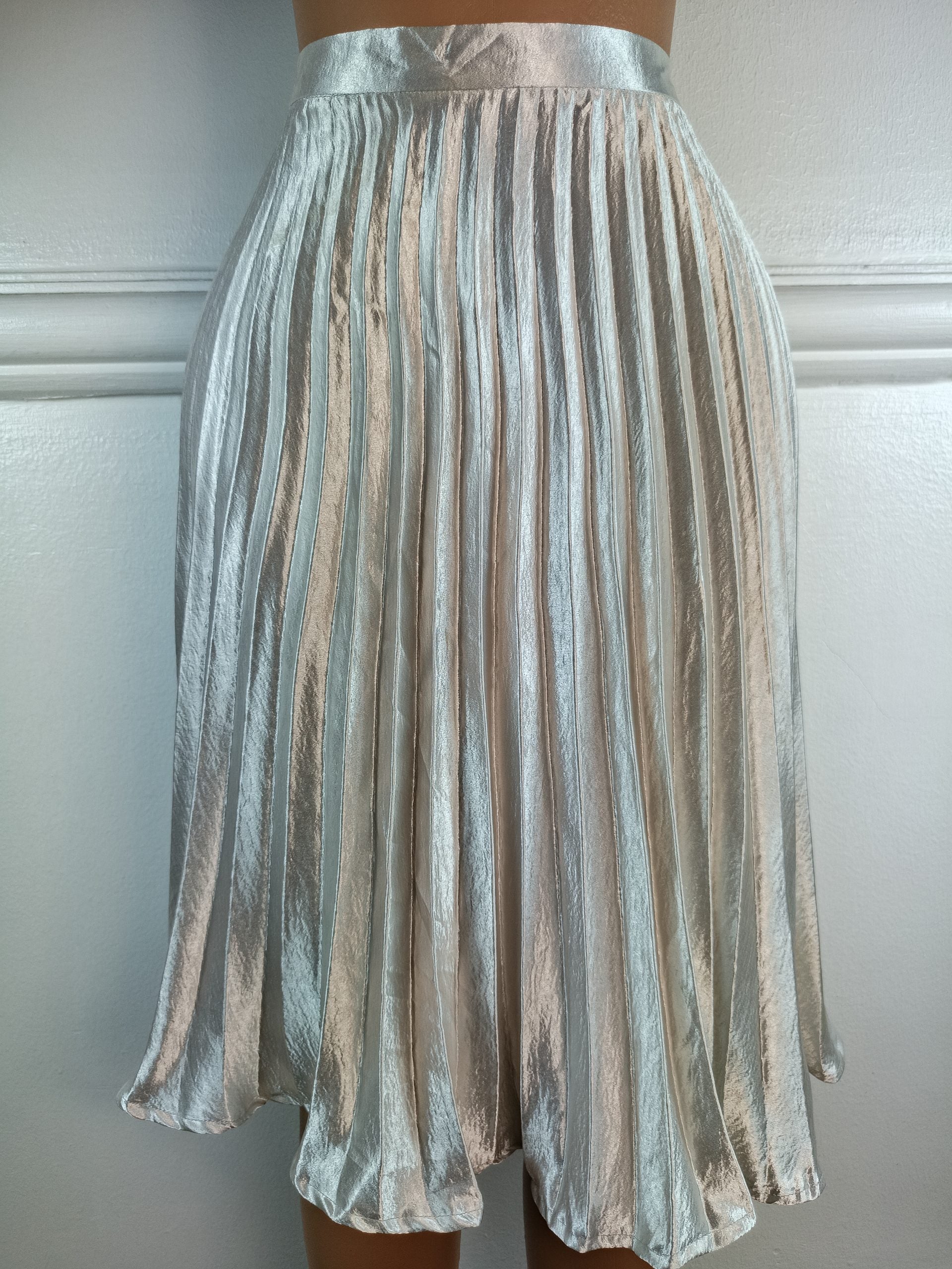 DIFFUSE UK 6, L-28 INCHES image 0
