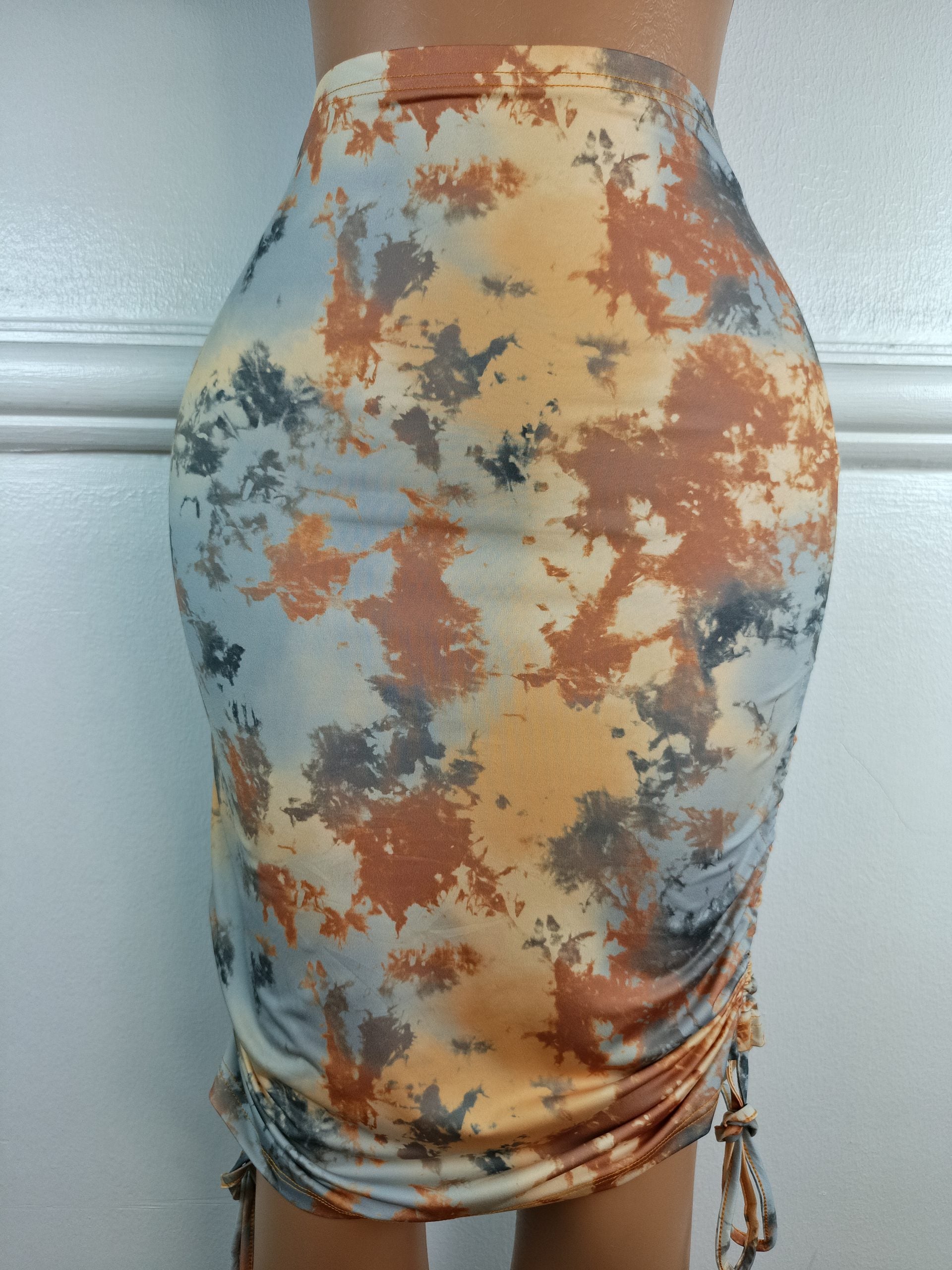 SHEIN UK 10, L-27 INCHES image 0