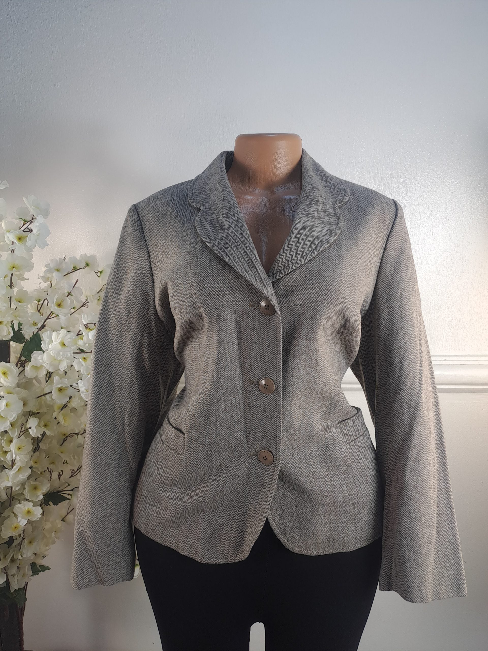 EASTEX UK SIZE 16 [LENGHT 26 INCHES] image 0