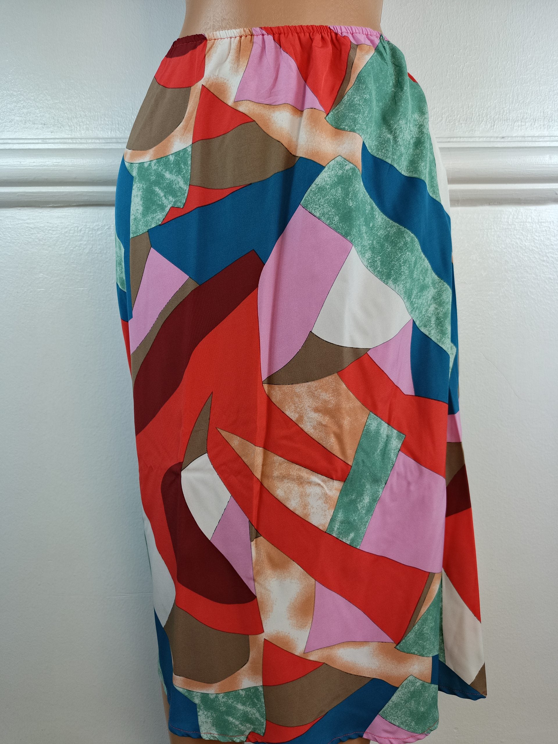 SKIRT UK 10, L-31 INCHES image 0