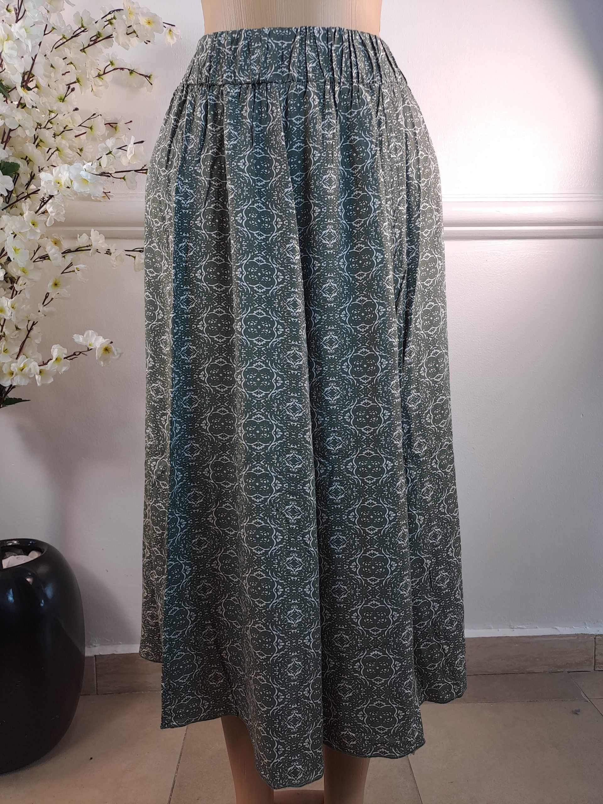 APRICOT UK 12, L-34 INCHES image 0