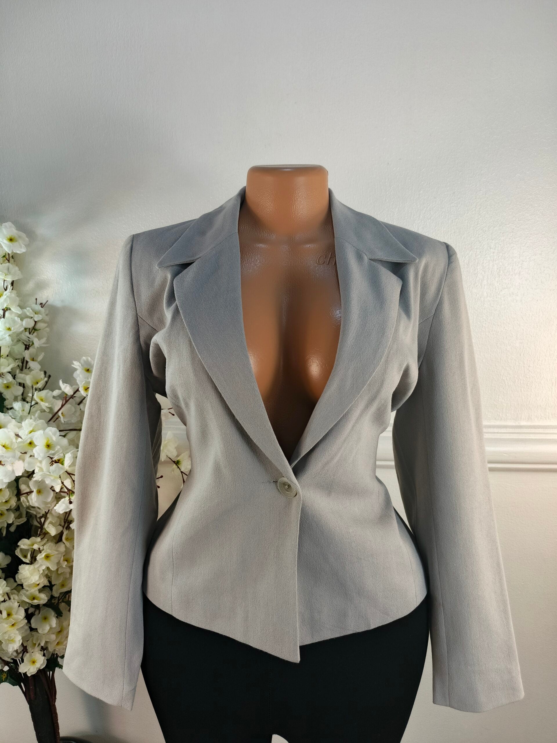 BLAZER UK SIZE 12 [LENGHT 22 INCHES, GRAY] image 0