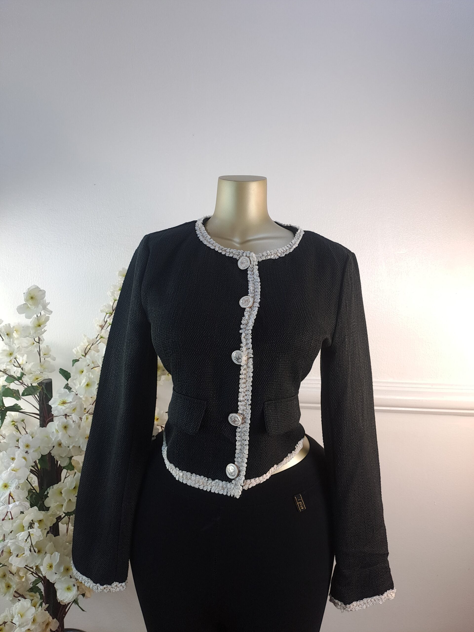 SHEIN UK SIZE 10 [LENGTH 22 INCHES, BLACK] image 0