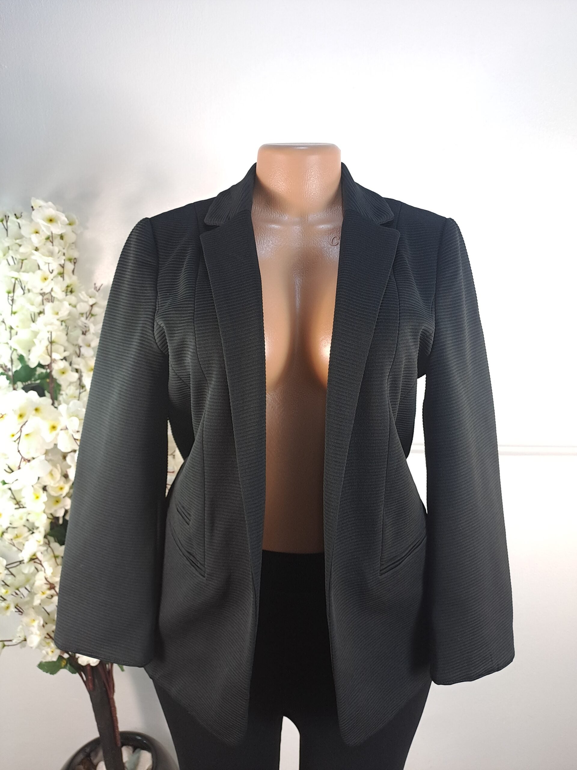 WALLIS UK SIZE 12 [LENGHT 24 INCHES, BLACK] image 0