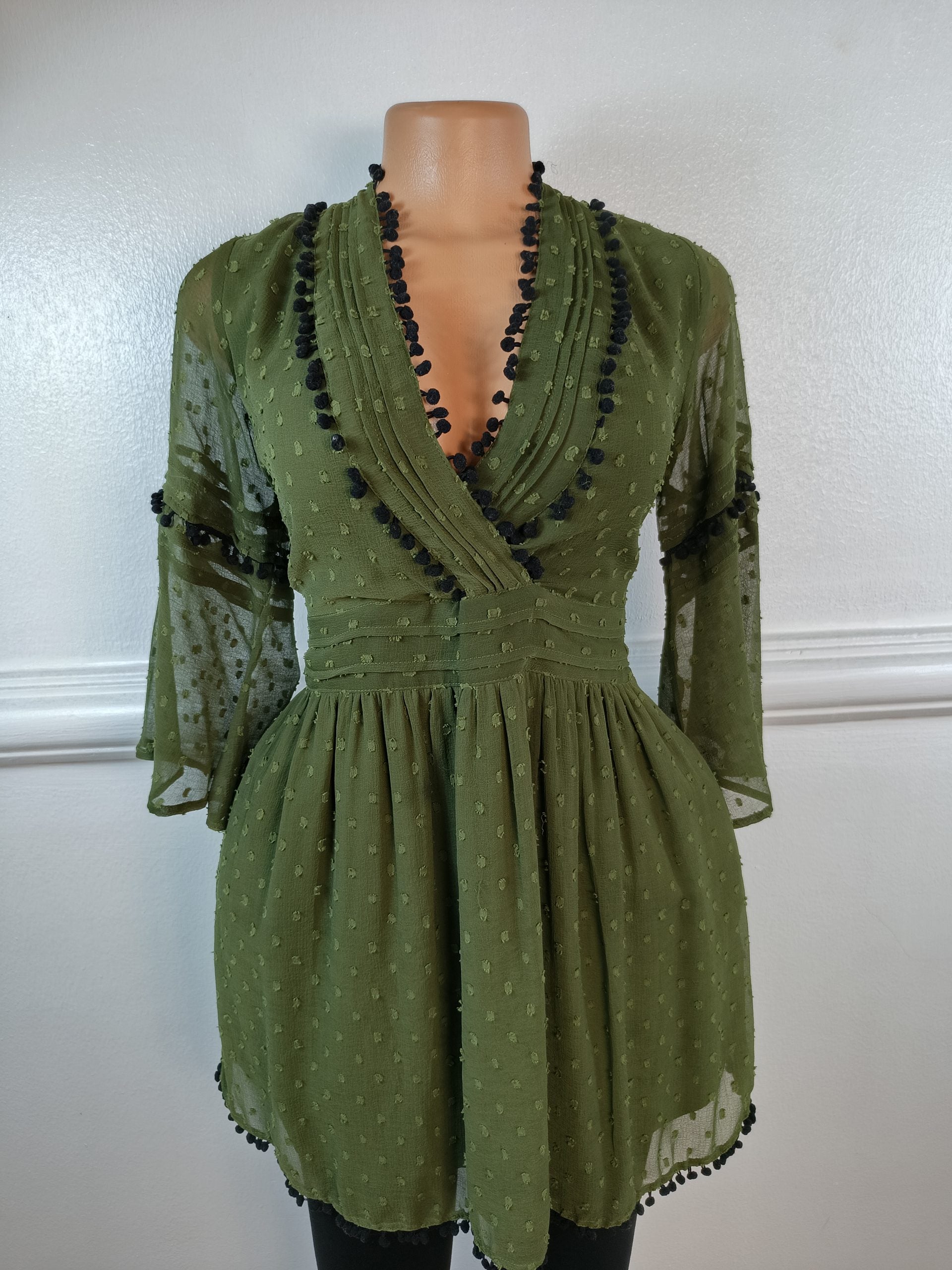 ZARA UK 12 image 0