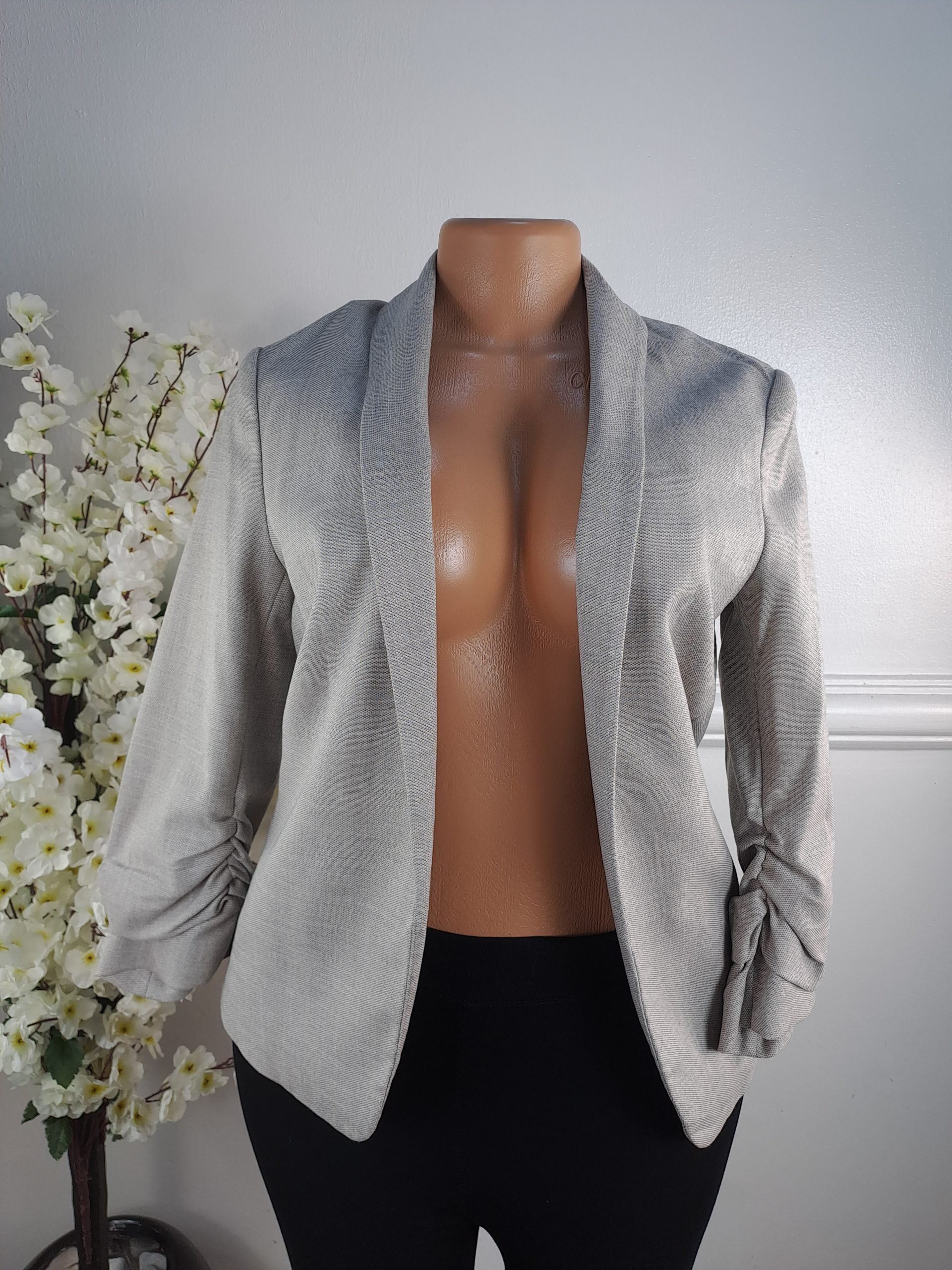 H&M UK SIZE 8 [LENGHT 24 INCHES] image 0