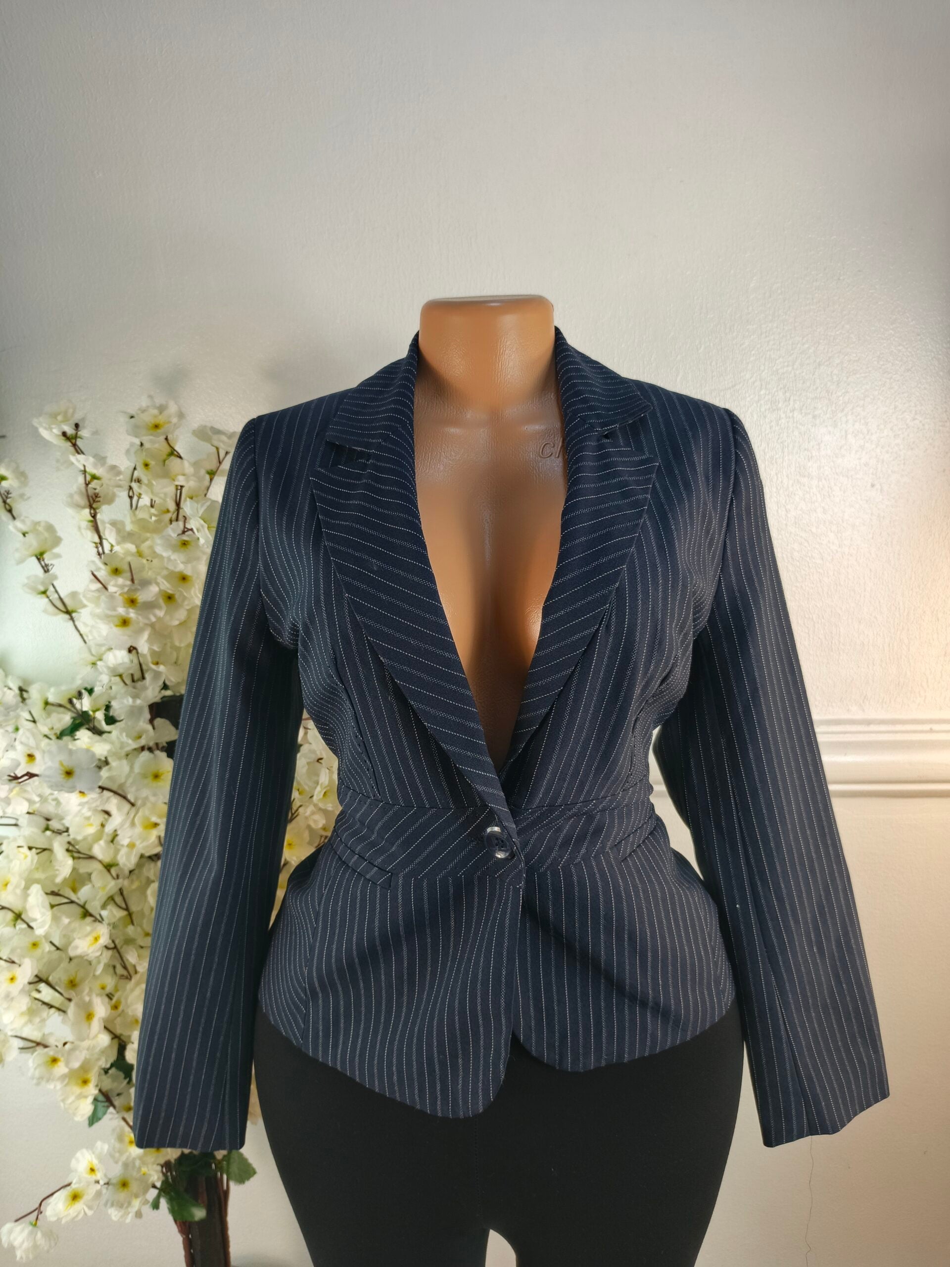 BLAZER UK SIZE 10 [LENGTH 22 INCHES, NAVY BLUE] image 0