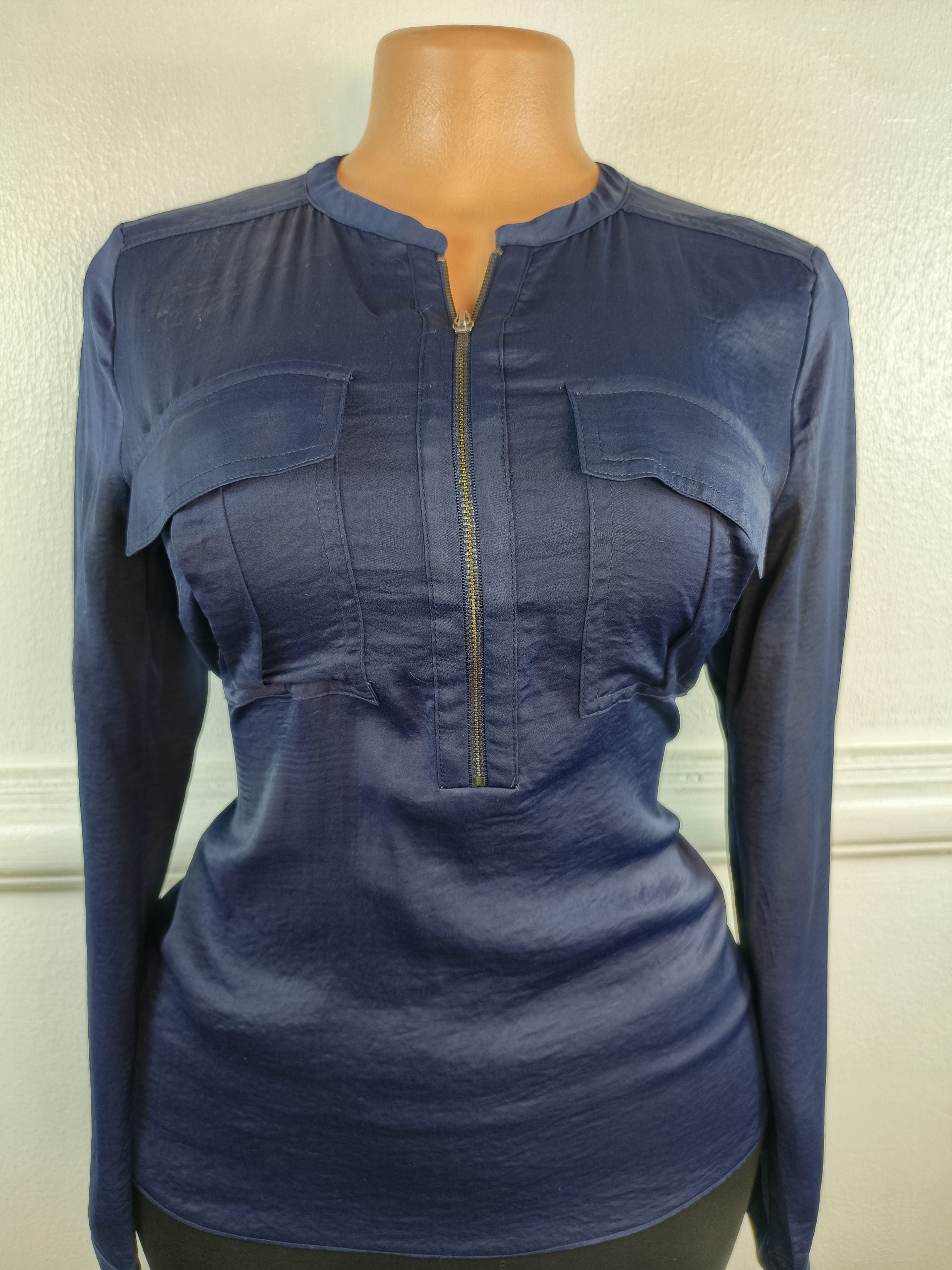 DUNNES UK 12 image 0