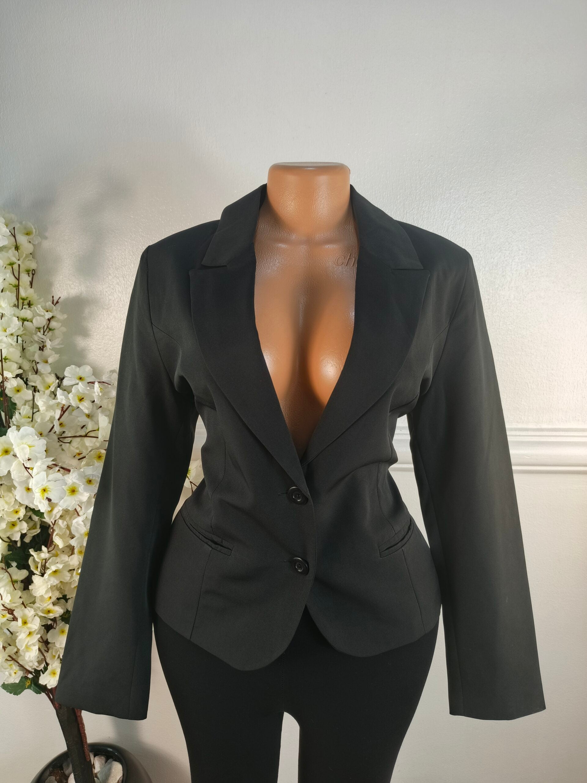 BLAZER UK SIZE 10 [LENGHT 23 INCHES, BLACK] image 0