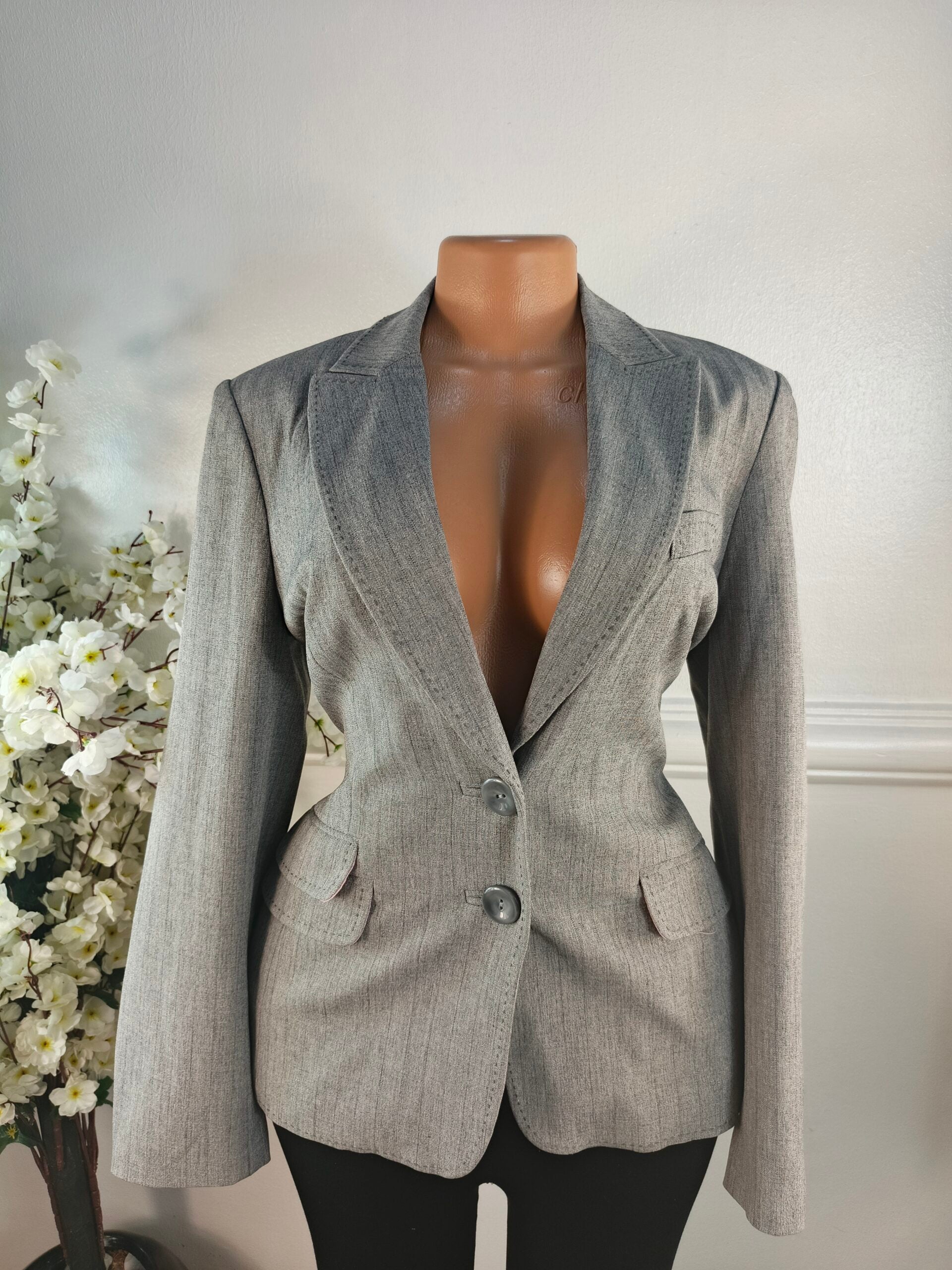 BLAZER UK SIZE 10 [LENGHT 27 INCHES, GRAY] image 0