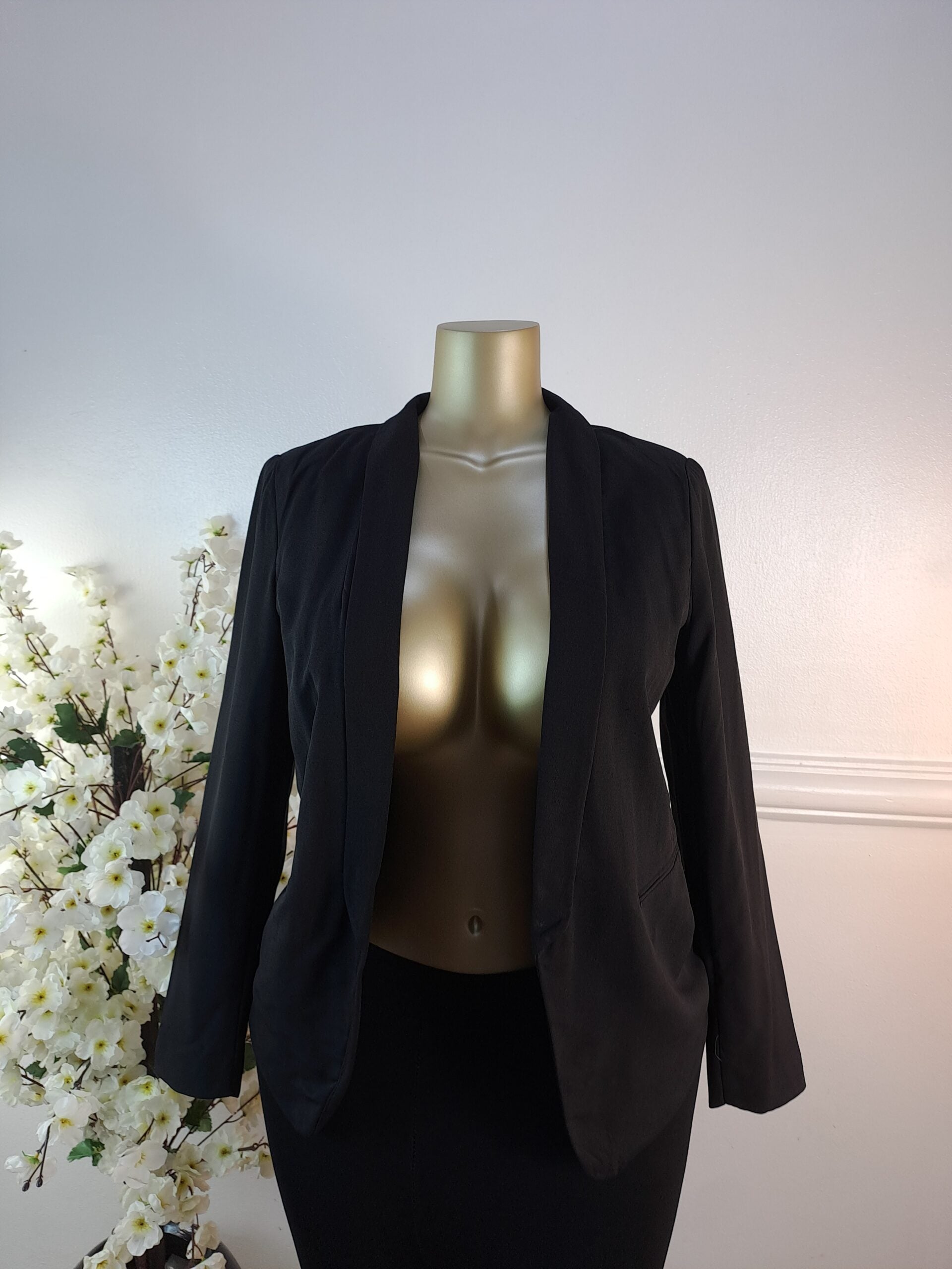 H&amp;M UK SIZE 10 [LENGTH 27 INCHES, BLACK] image 0