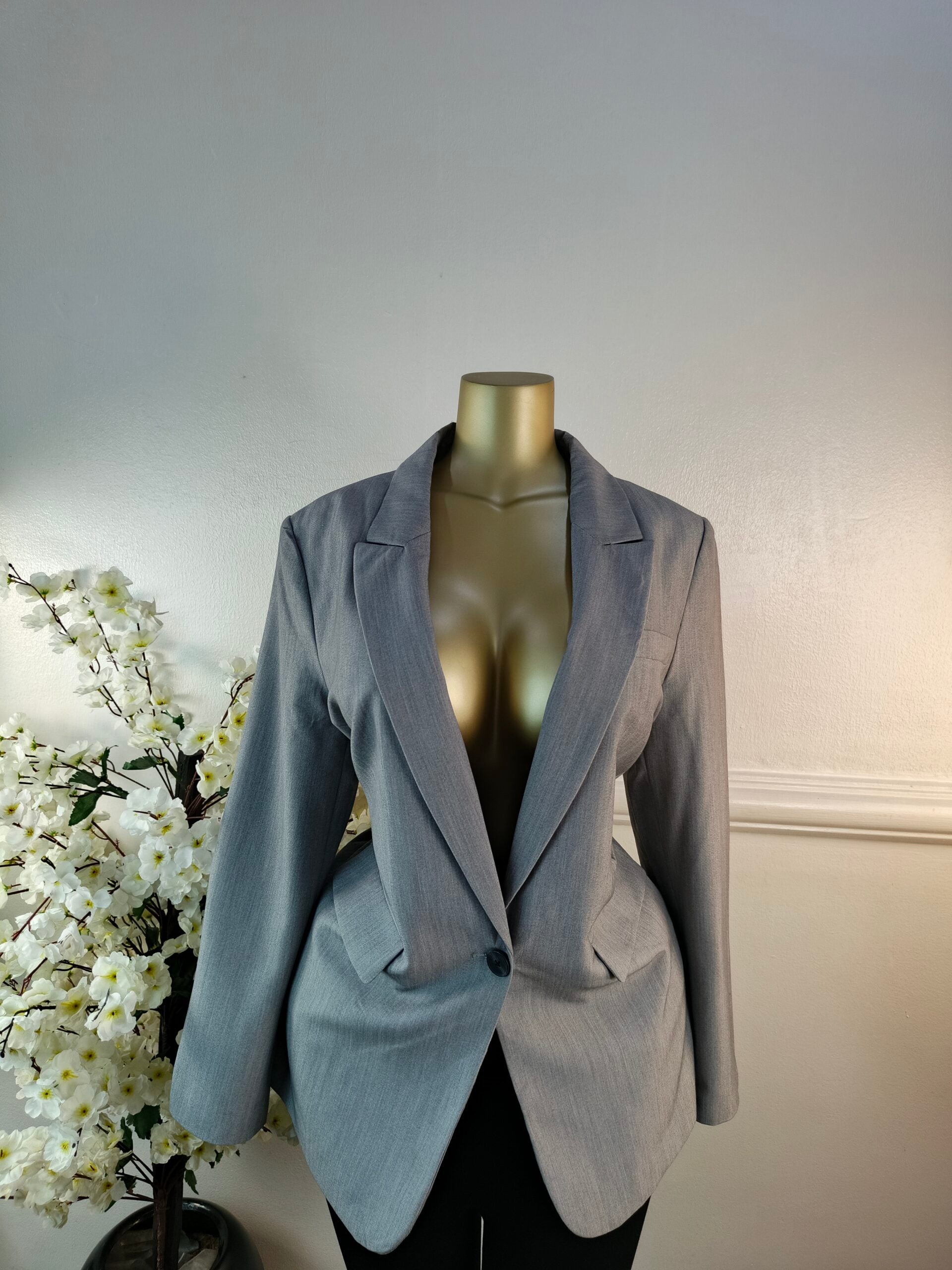 ET VOUS UK SIZE 18 [LENGTH 32 INCHES, GREY] image 0