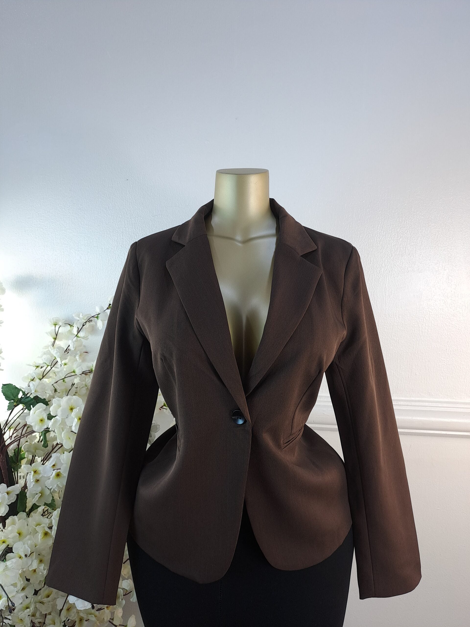 BLAZER UK SIZE 12 [LENGTH 25 INCHES, BROWN] image 0