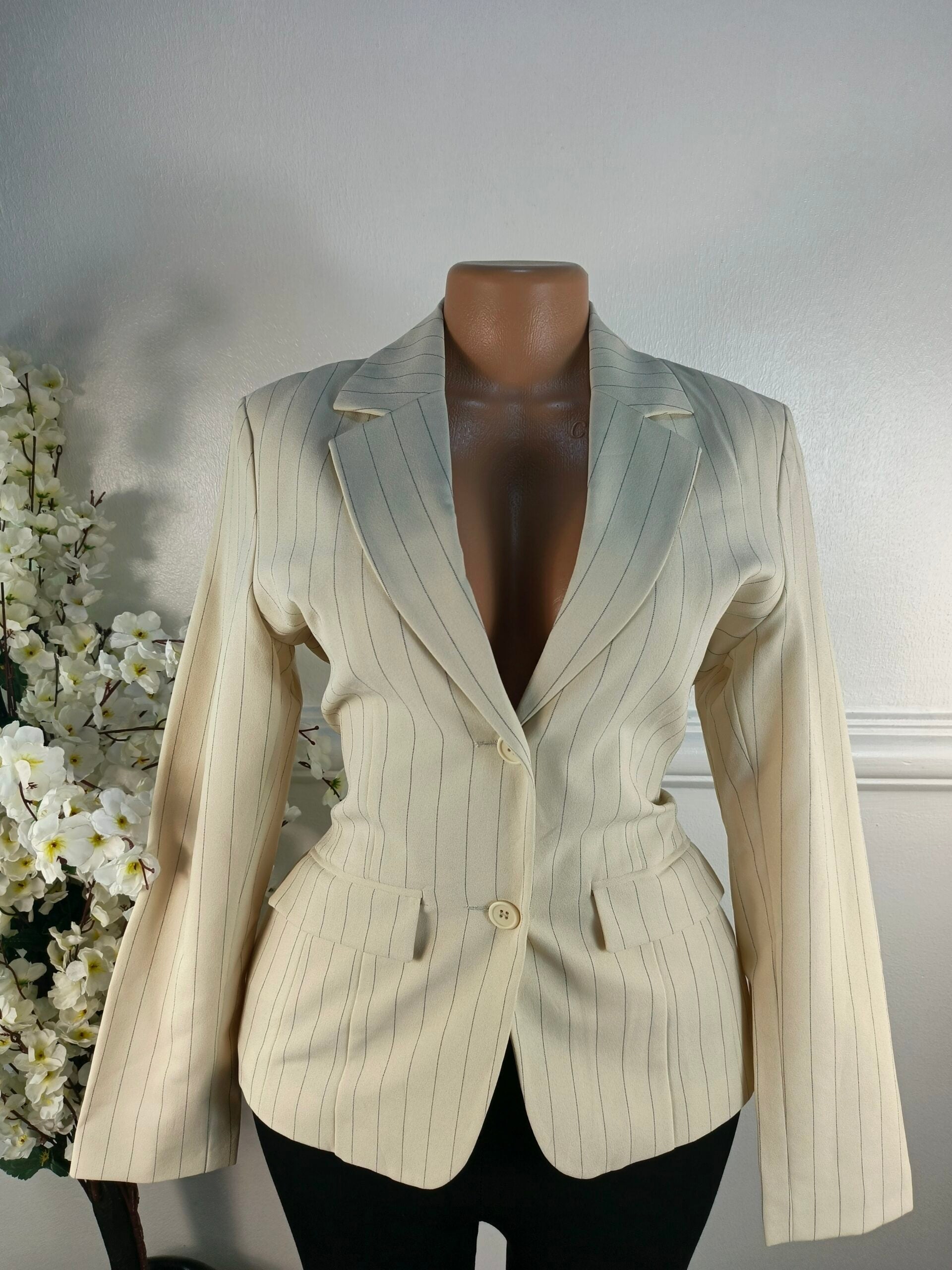 STYLE UK SIZE 10 [LENGHT 25 INCHES, CREAM] image 0