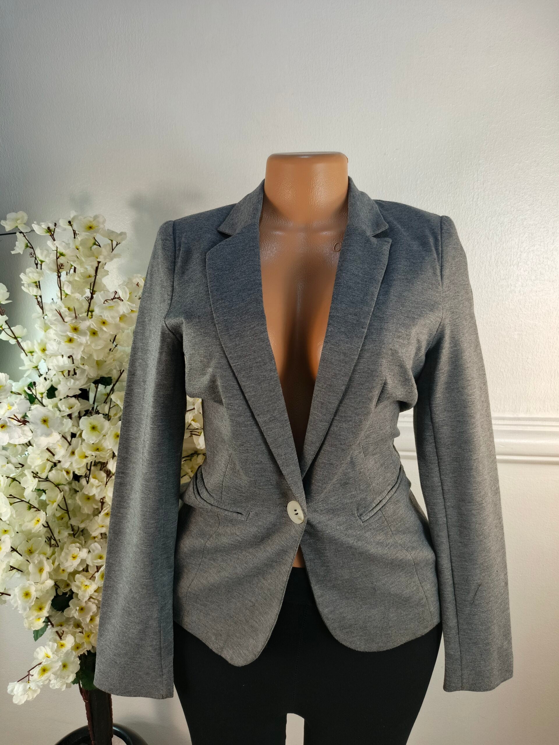 PULL &amp; BEAR UK SIZE 6 [LENGTH 25 INCHES, GREY] image 0