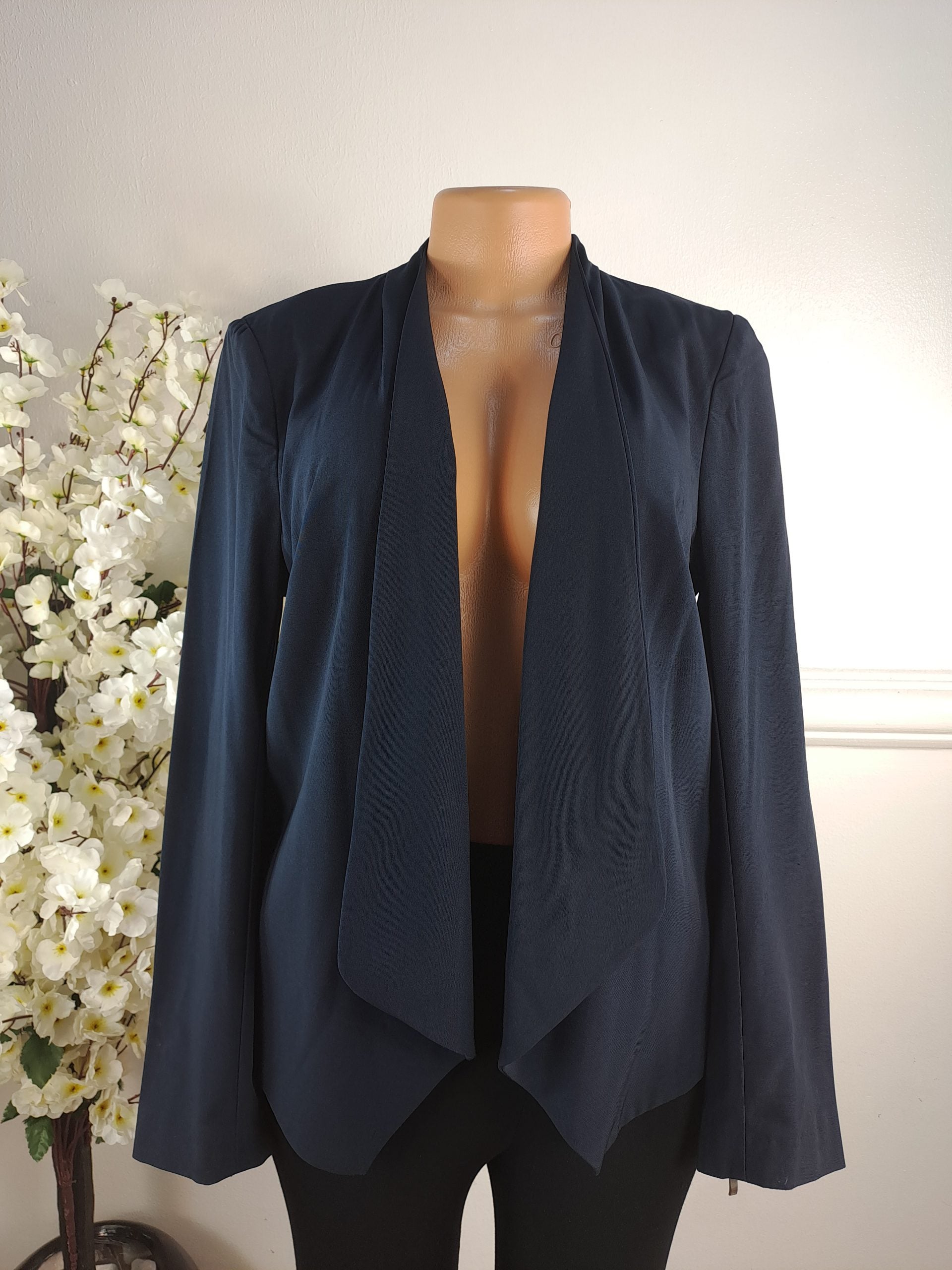 M&S WOMAN UK SIZE 12 [LENGHT 25 INCHES] image 0