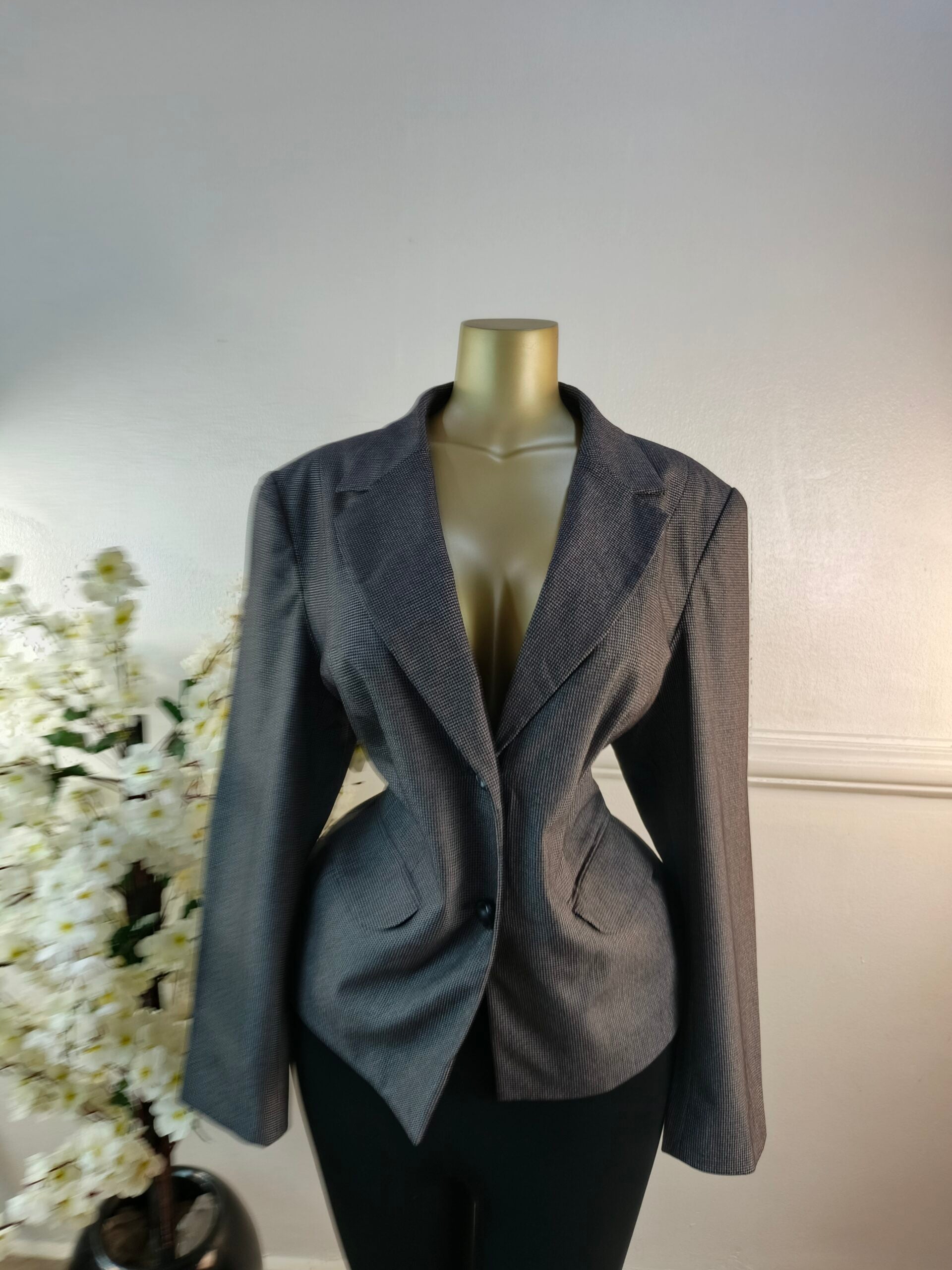 DEBENHAM UK SIZE 18 [LENGTH 27 INCHES, GREY] image 0