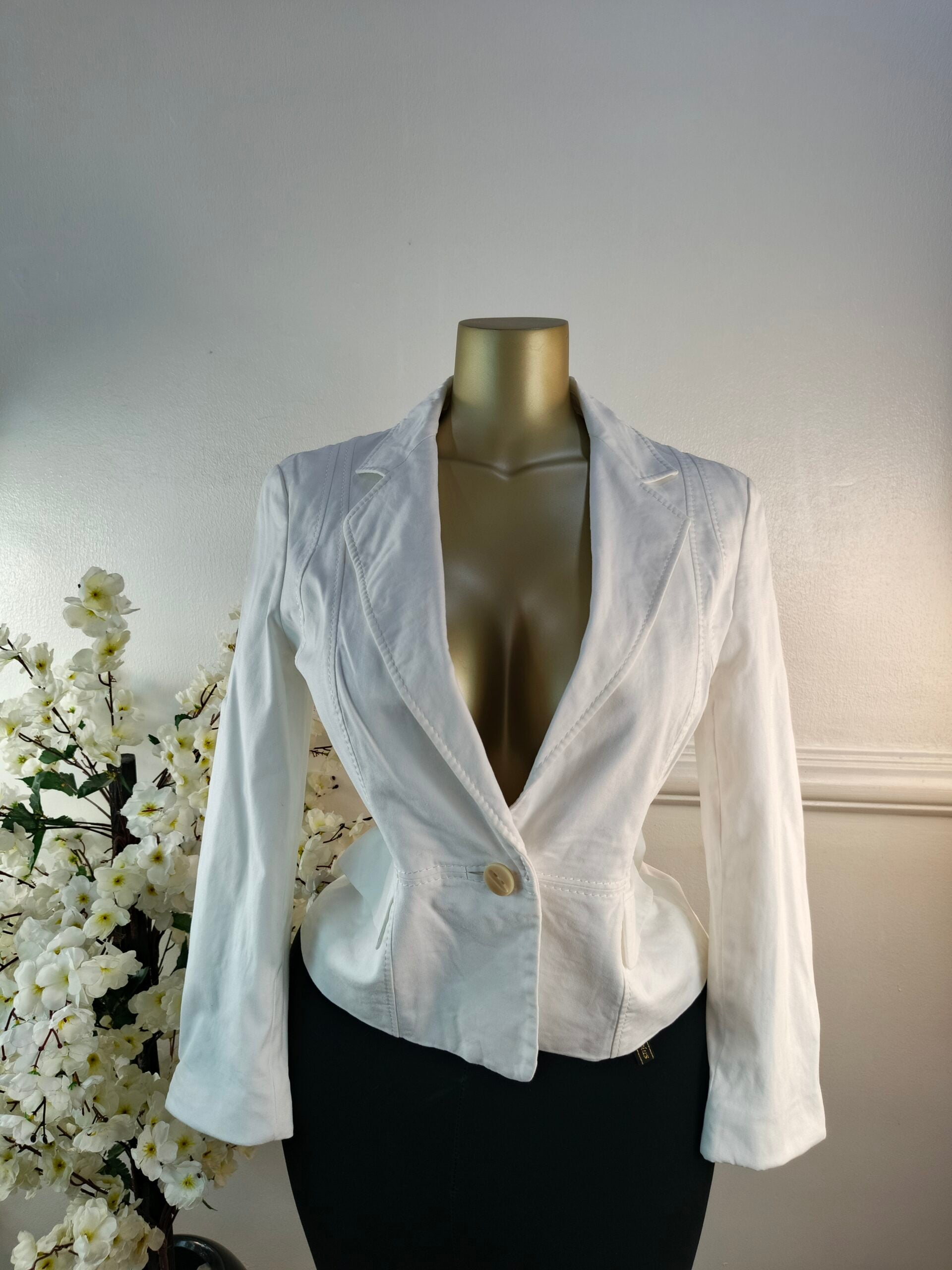 LIMITED COLLECTION UK SIZE 6 [LENGTH 22 INCHES, WHITE] image 0