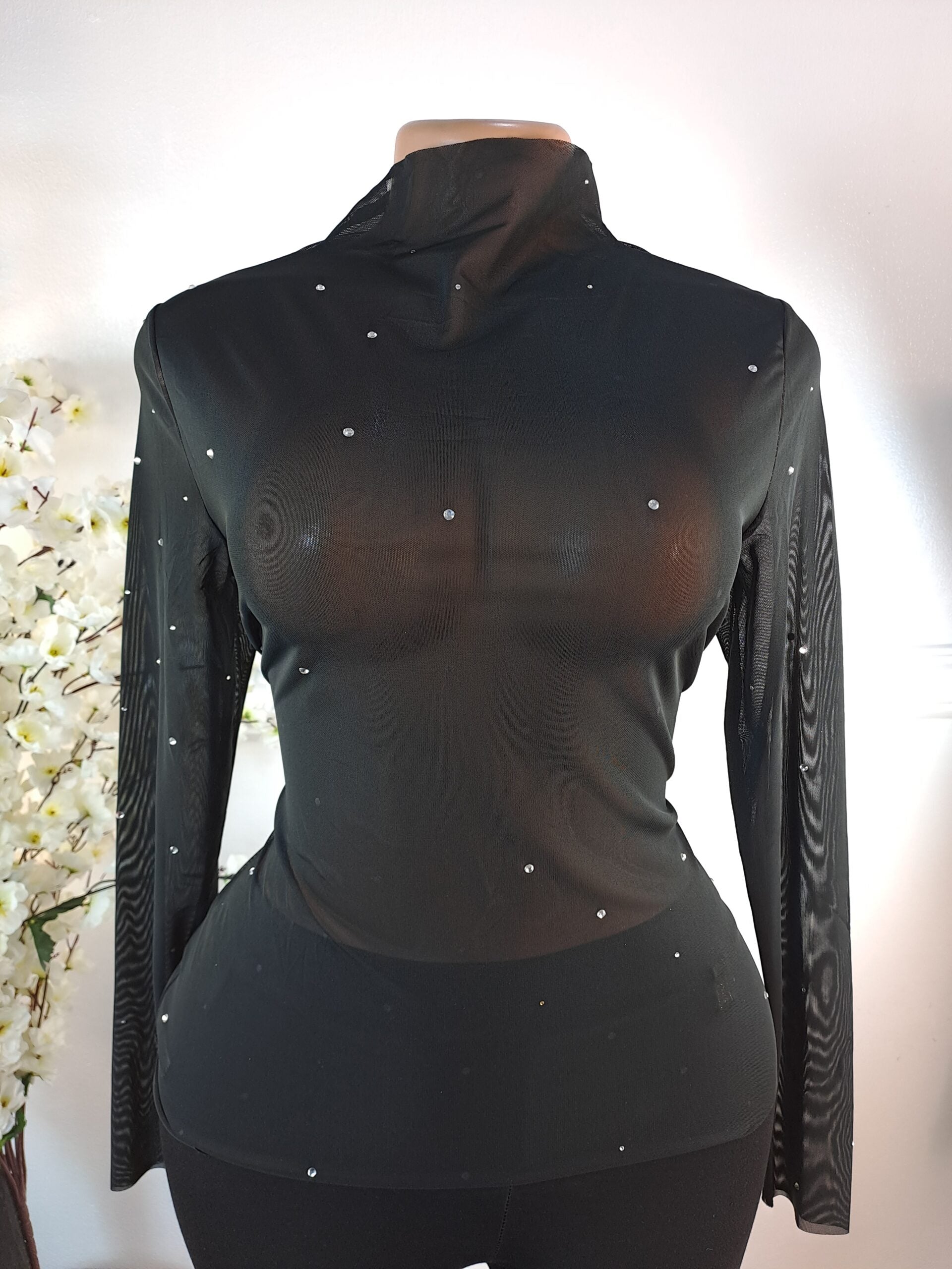 H&M UK 6 image 0