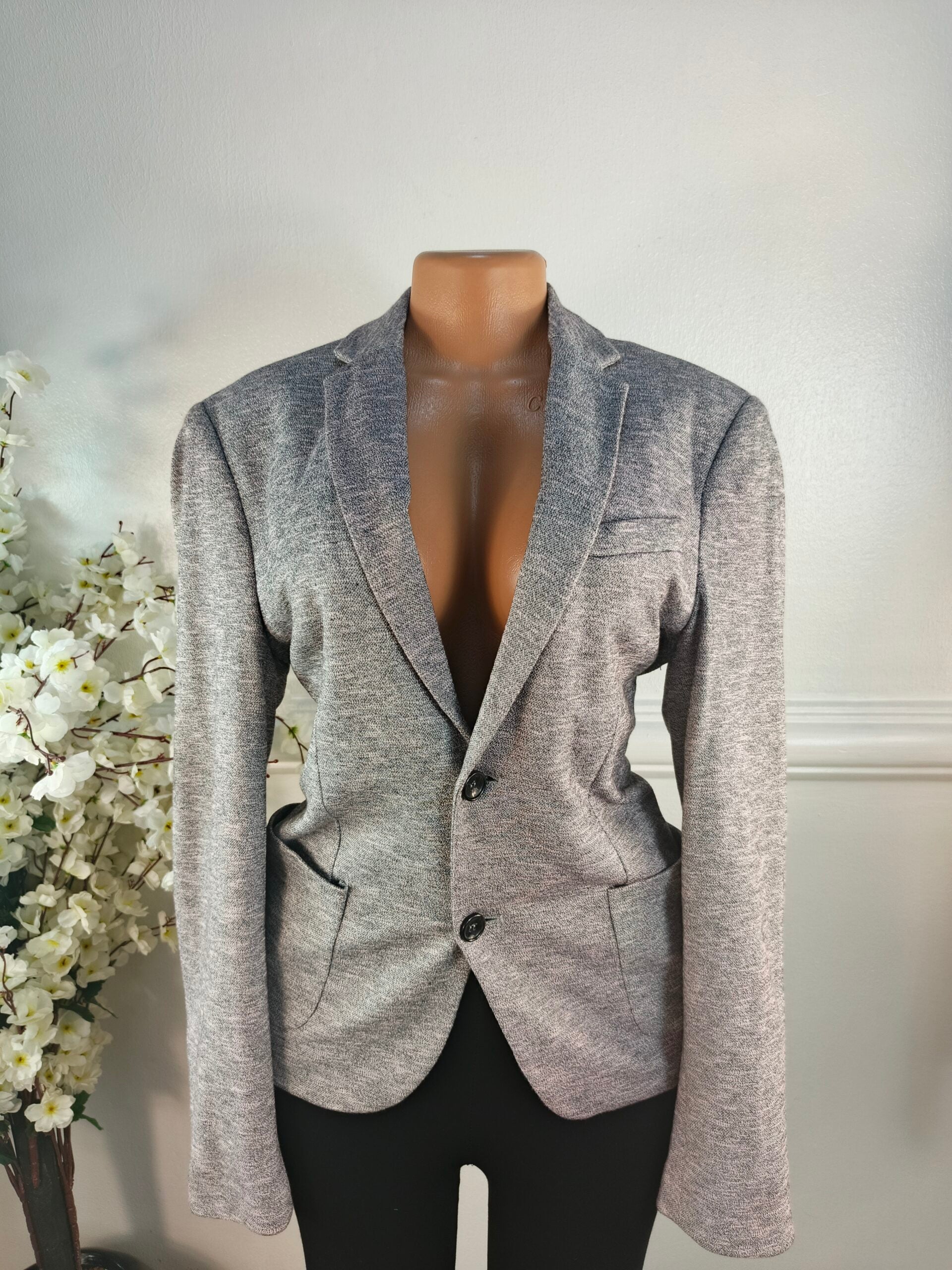 BLAZER UK SIZE 10 [LENGHT 28 INCHES, GRAY] image 0