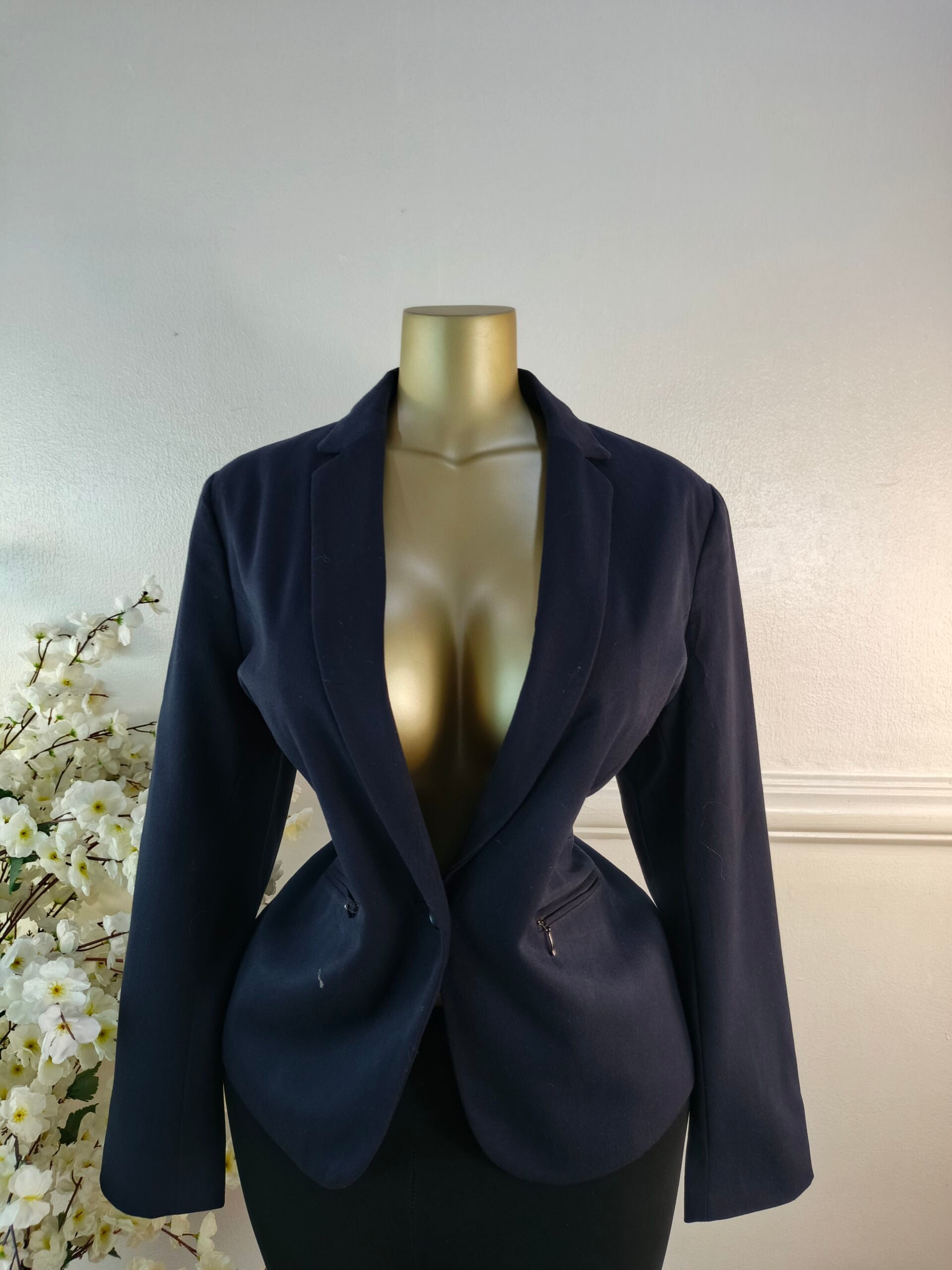 DEBRNHAMS UK SIZE 16 [LENGTH 26 INCHES, NAVY BLUE] image 0