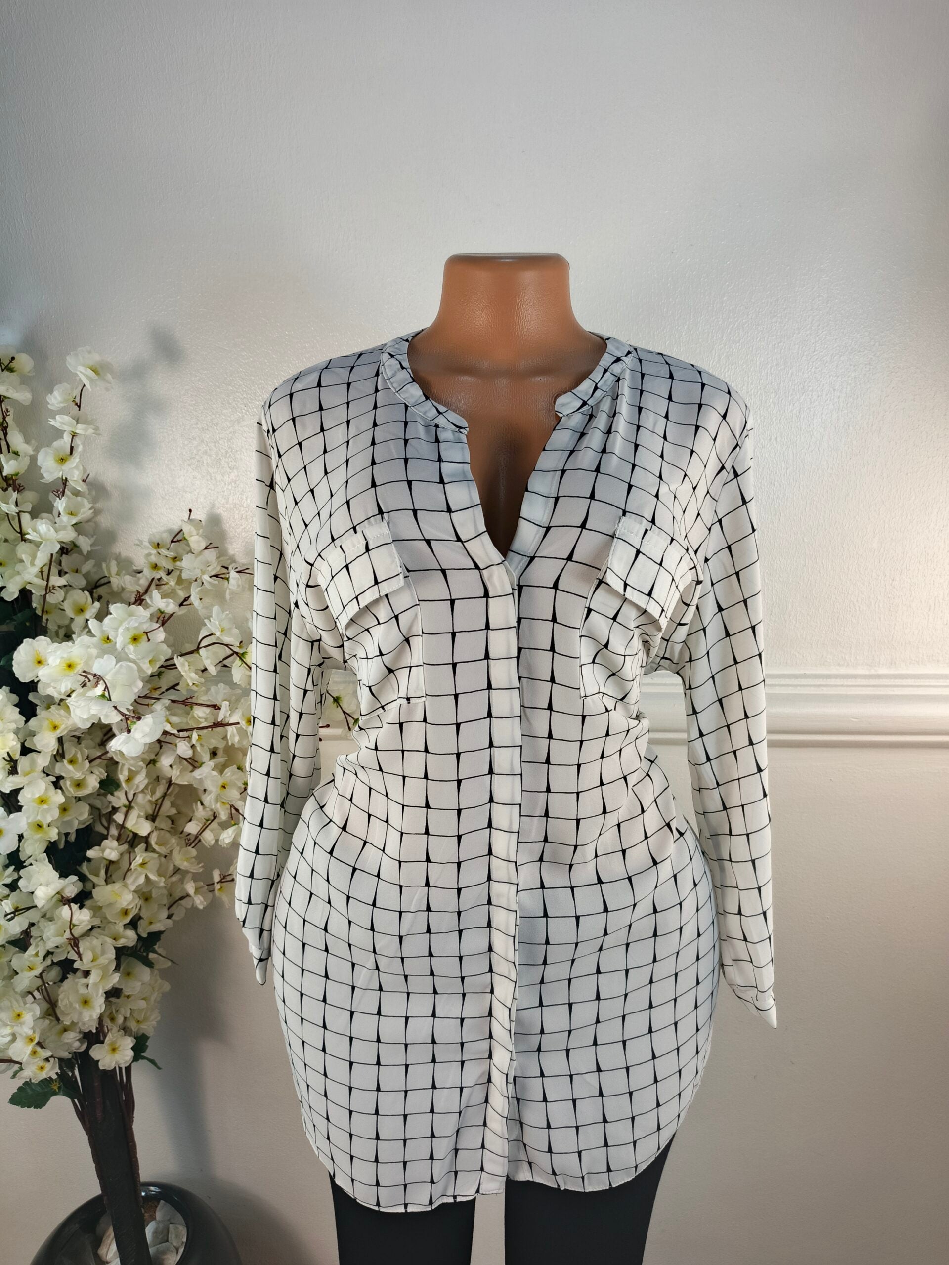 REDHERRING UK SIZE 18 [WHITE] image 0