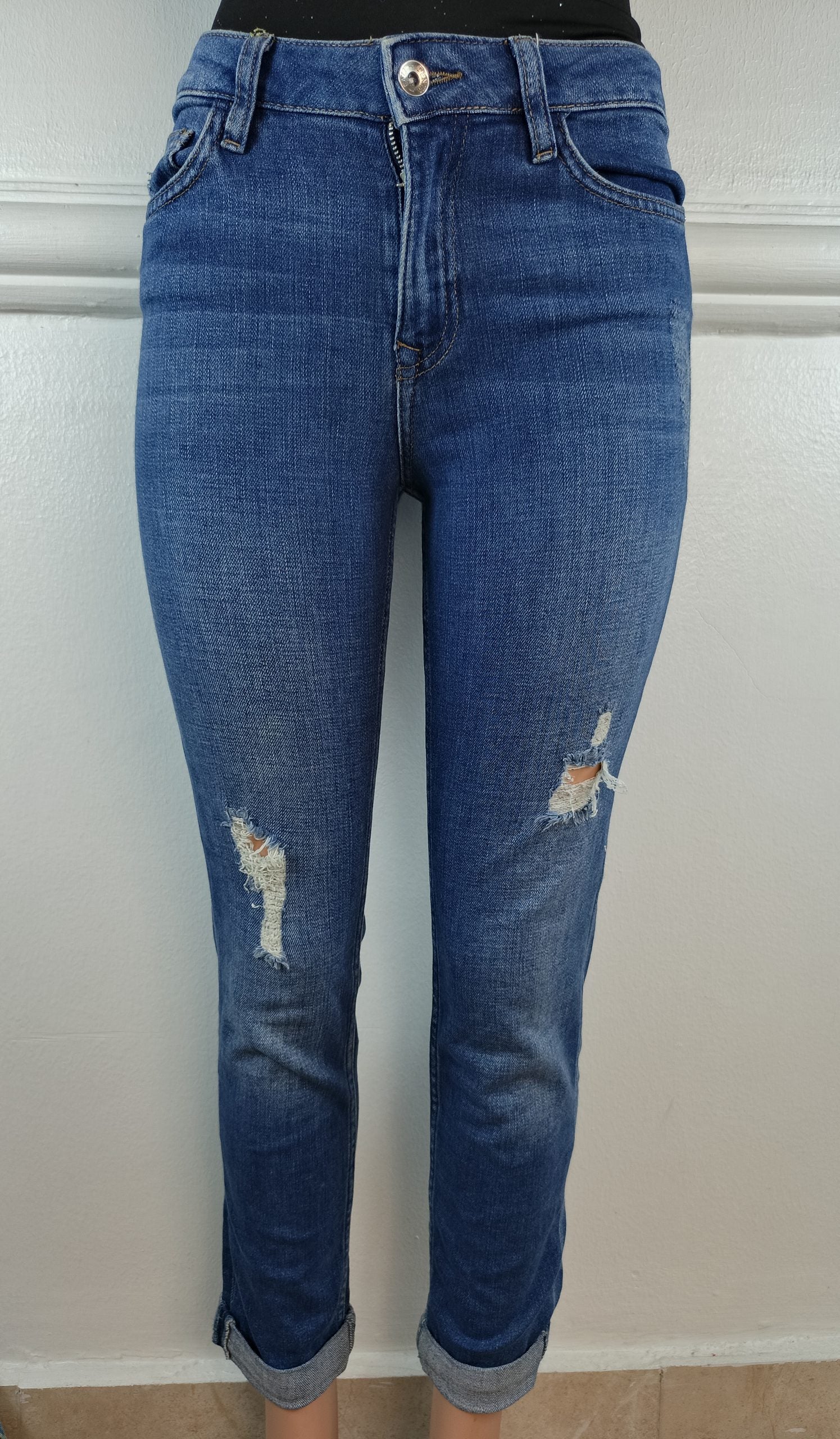 F&F UK 8, L-36 INCHES image 0