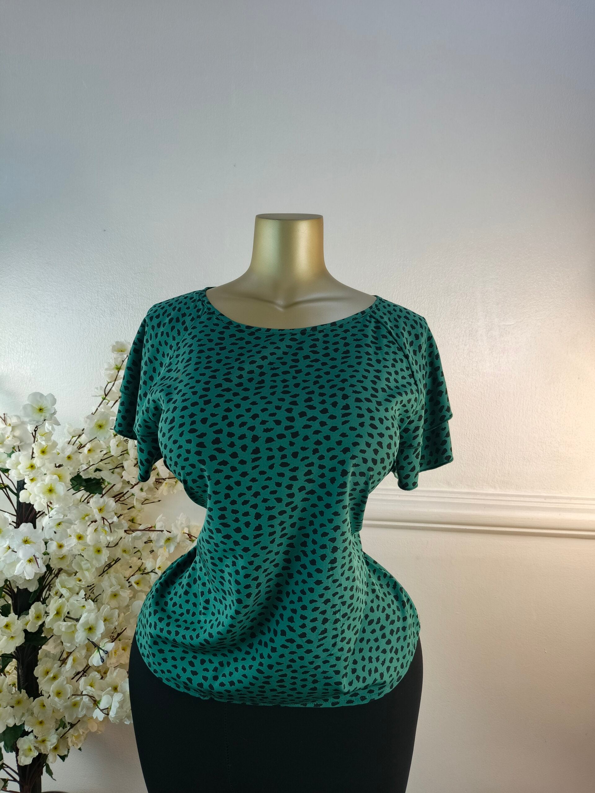TOP UK SIZE 14 [GREEN] image 0