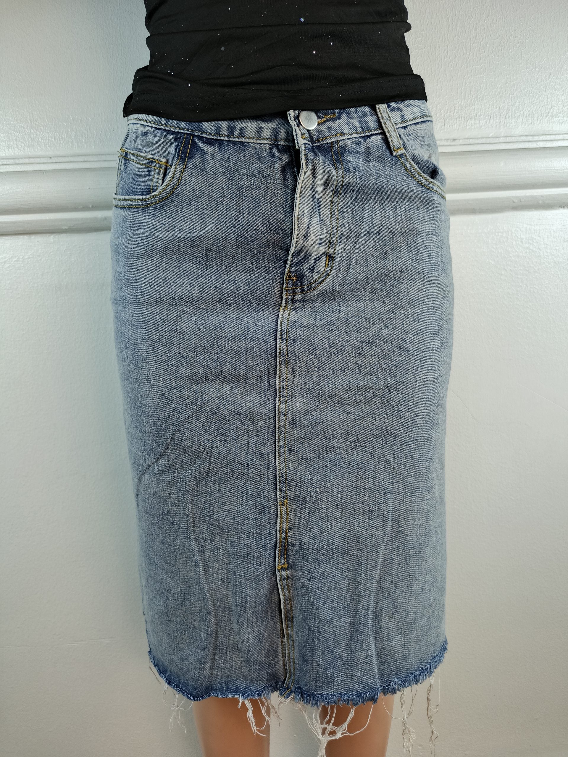 SKIRT UK 10, L-24 INCHES image 0