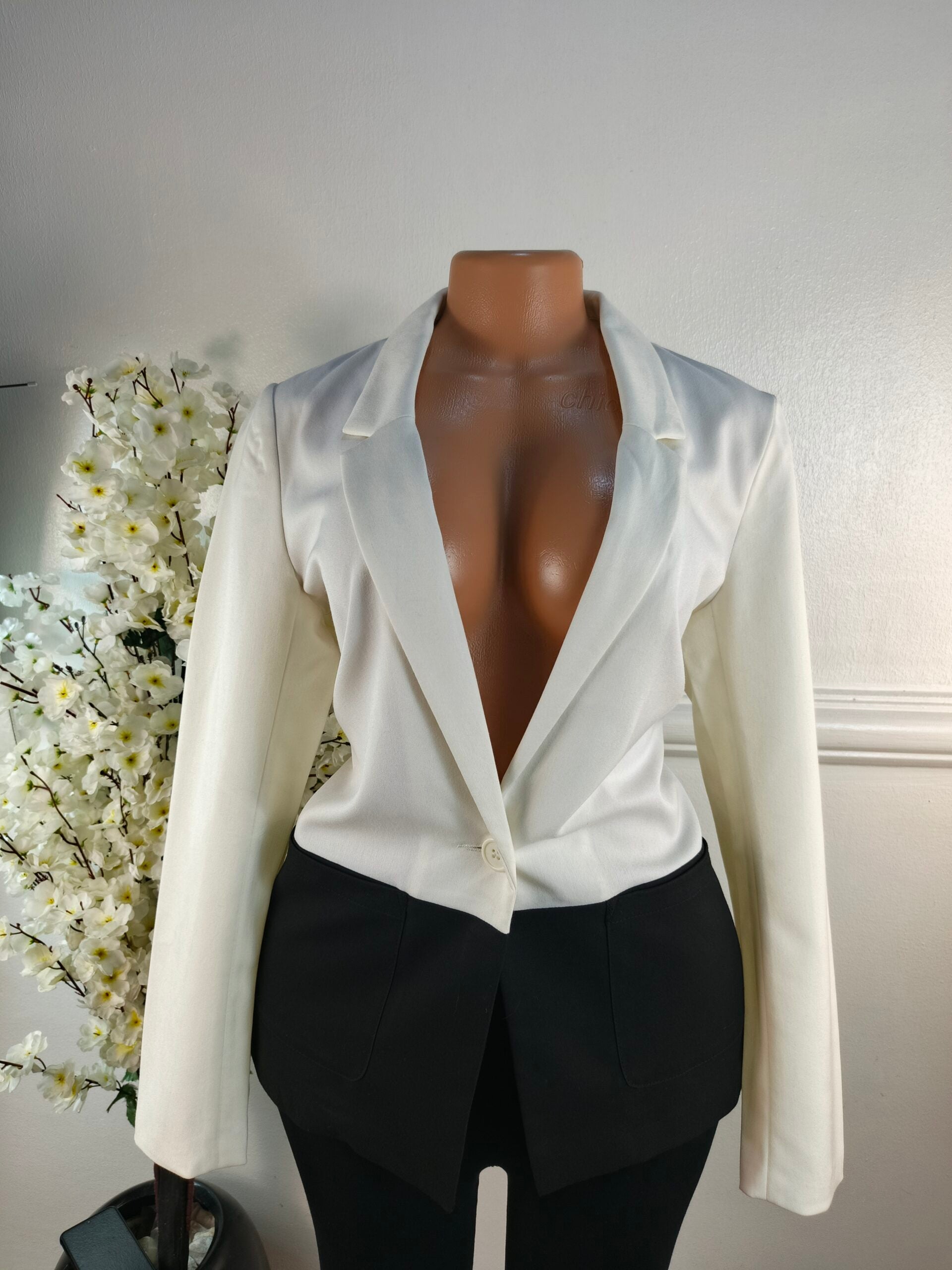 DIVIDED UK SIZE 12 [LENGTH 28 INCHES, BLACK &amp; WHITE] image 0
