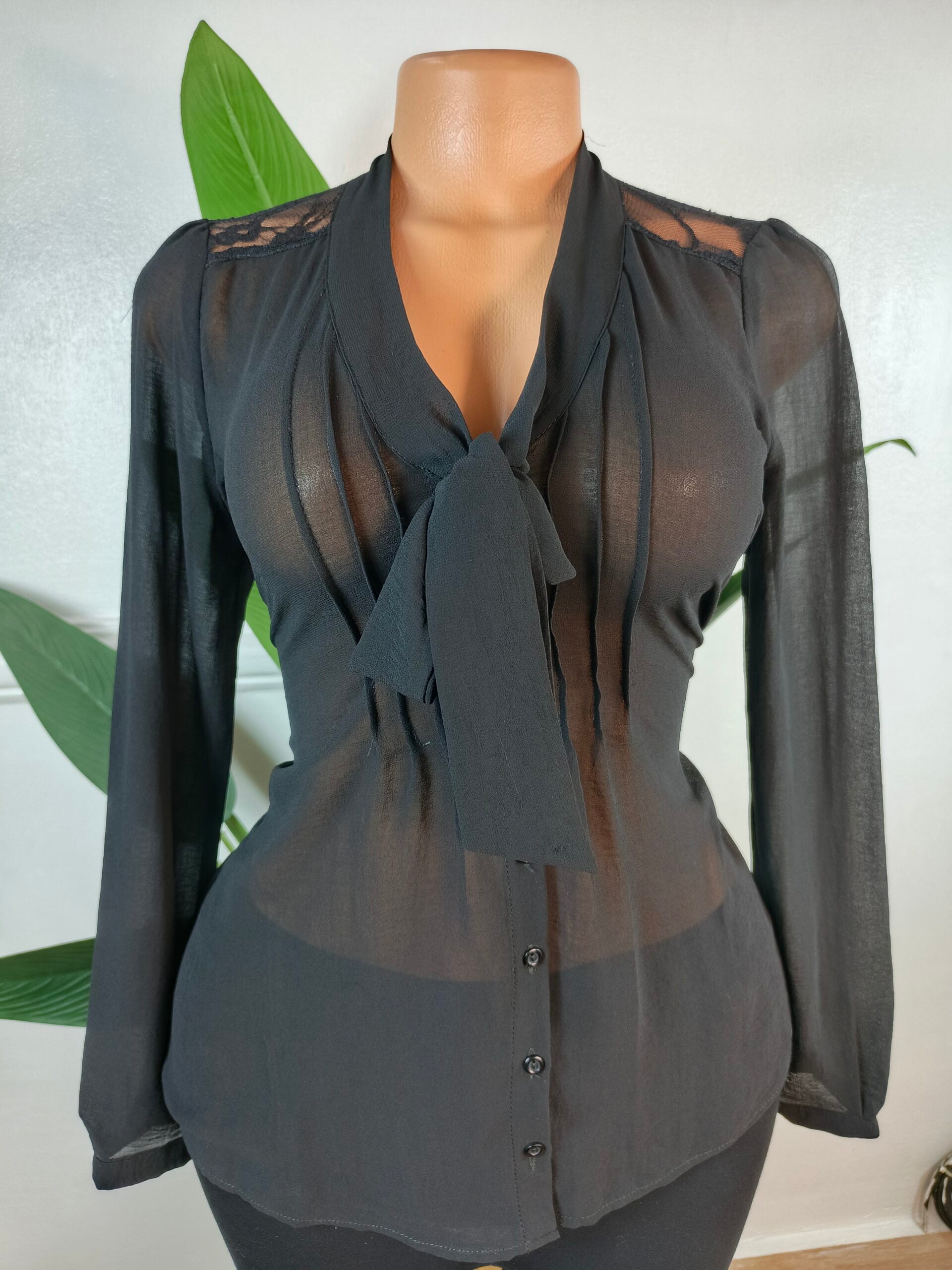 F&F UK 8 image 0