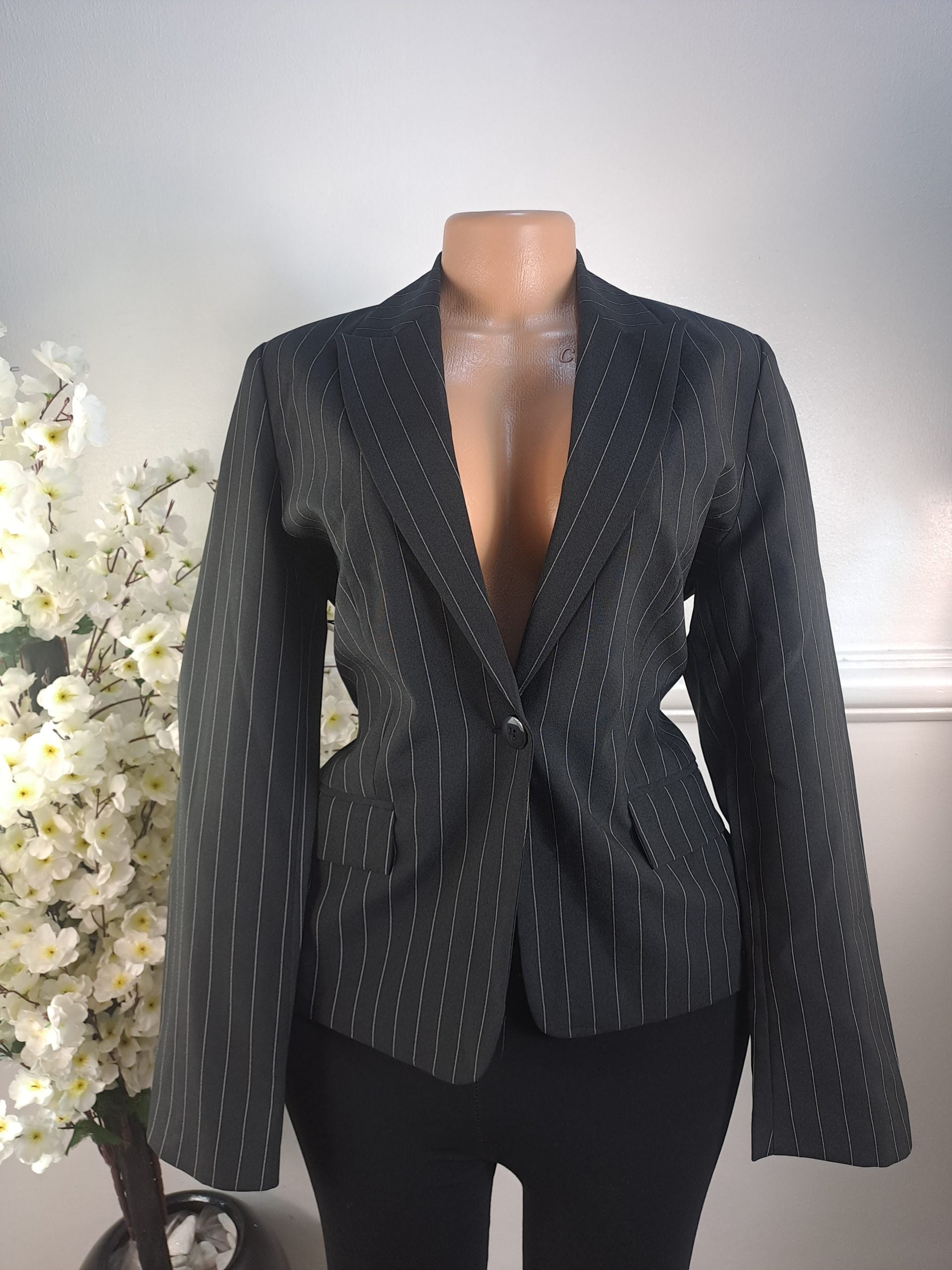 BLAZER UK SIZE 14 [LENGHT 25 INCHES] image 0