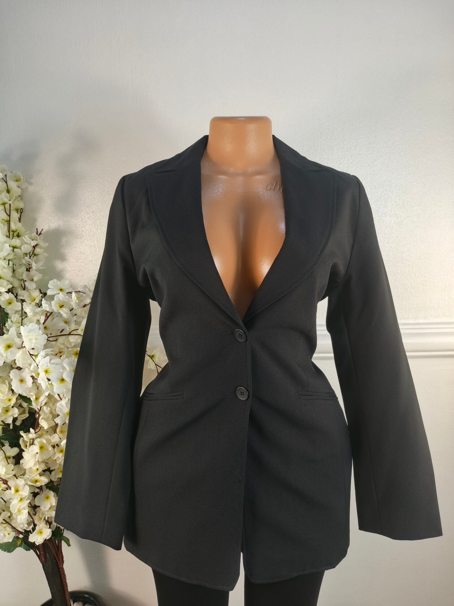 BLAZER UK SIZE 10 [LENGHT 30 INCHES, BLACK] image 0