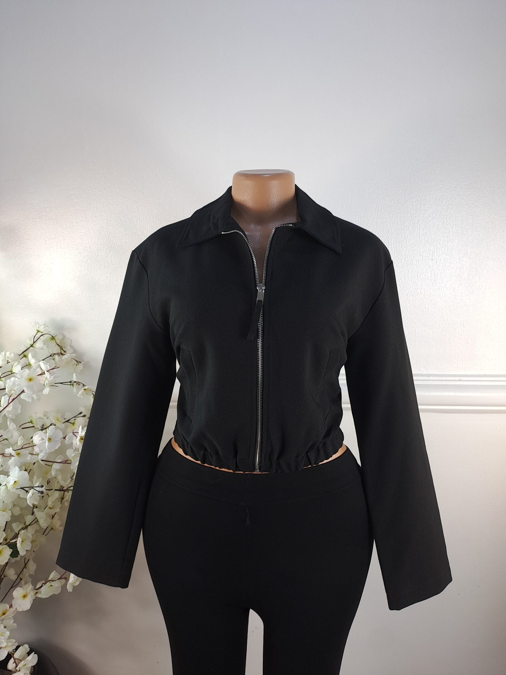 ZARA UK SIZE 10 [LENGTH 18 INCHES, BLACK] image 0