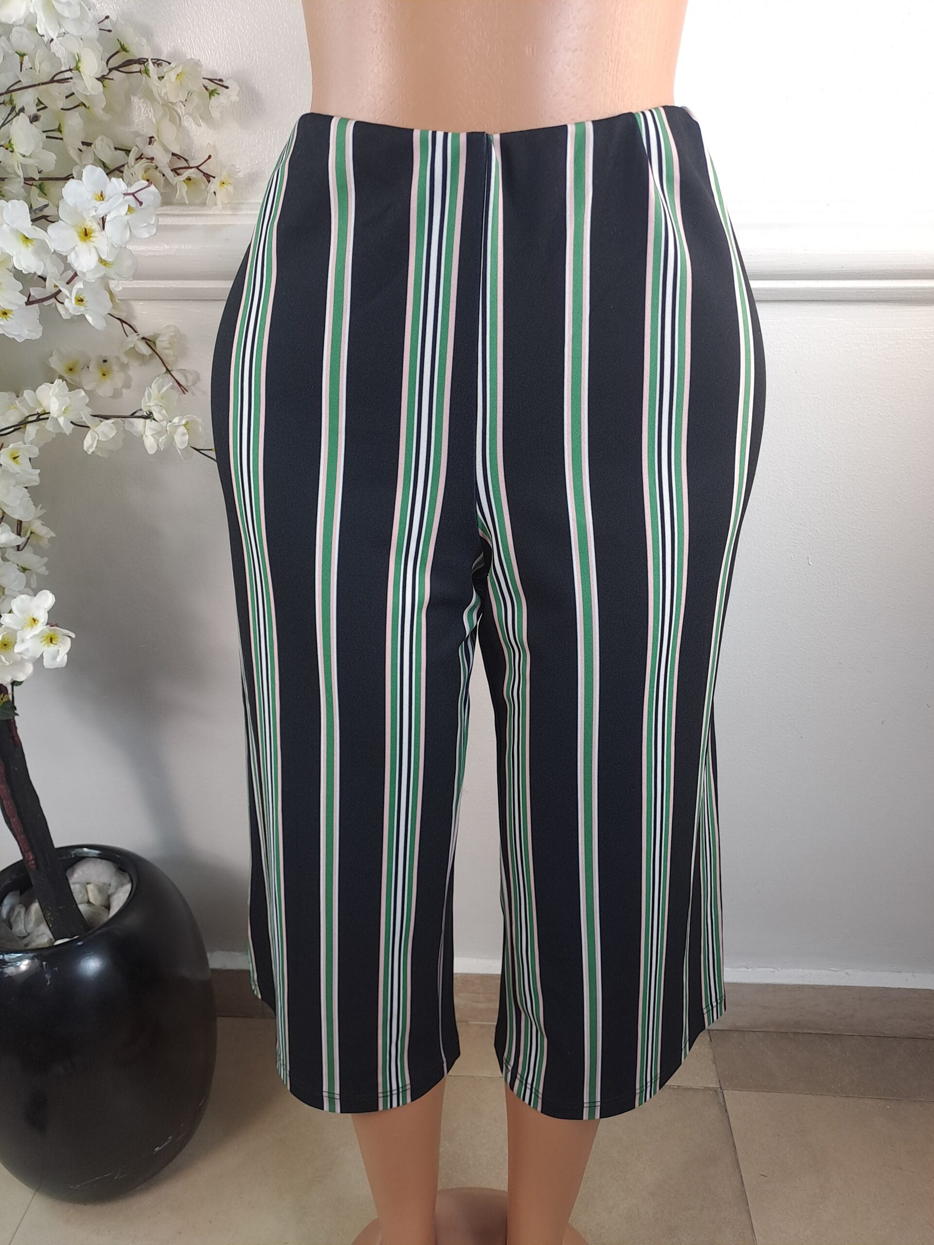NEW LOOK UK 16 [LENGHT 33 INCHES] image 0