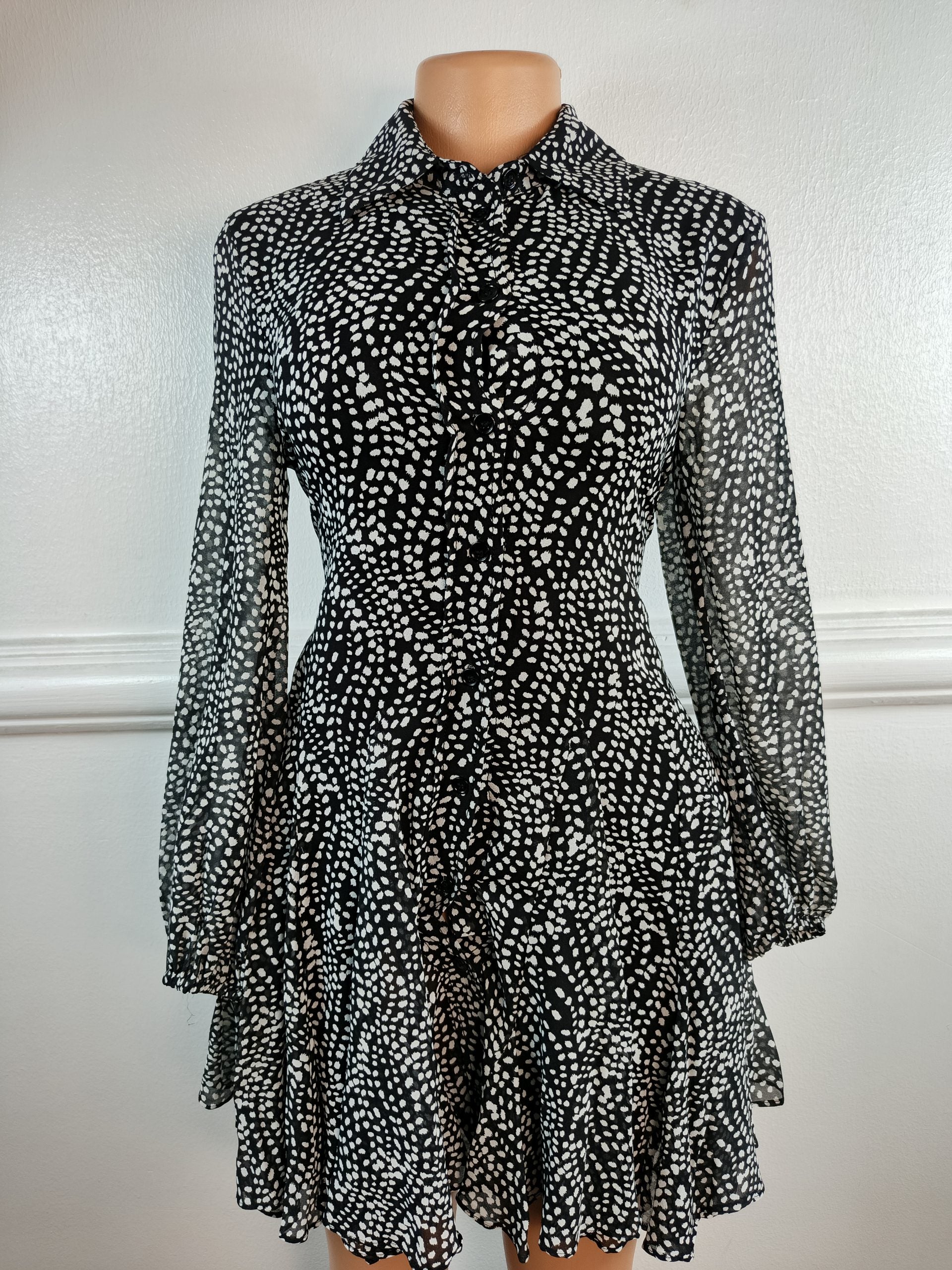 ZARA UK 10 image 0