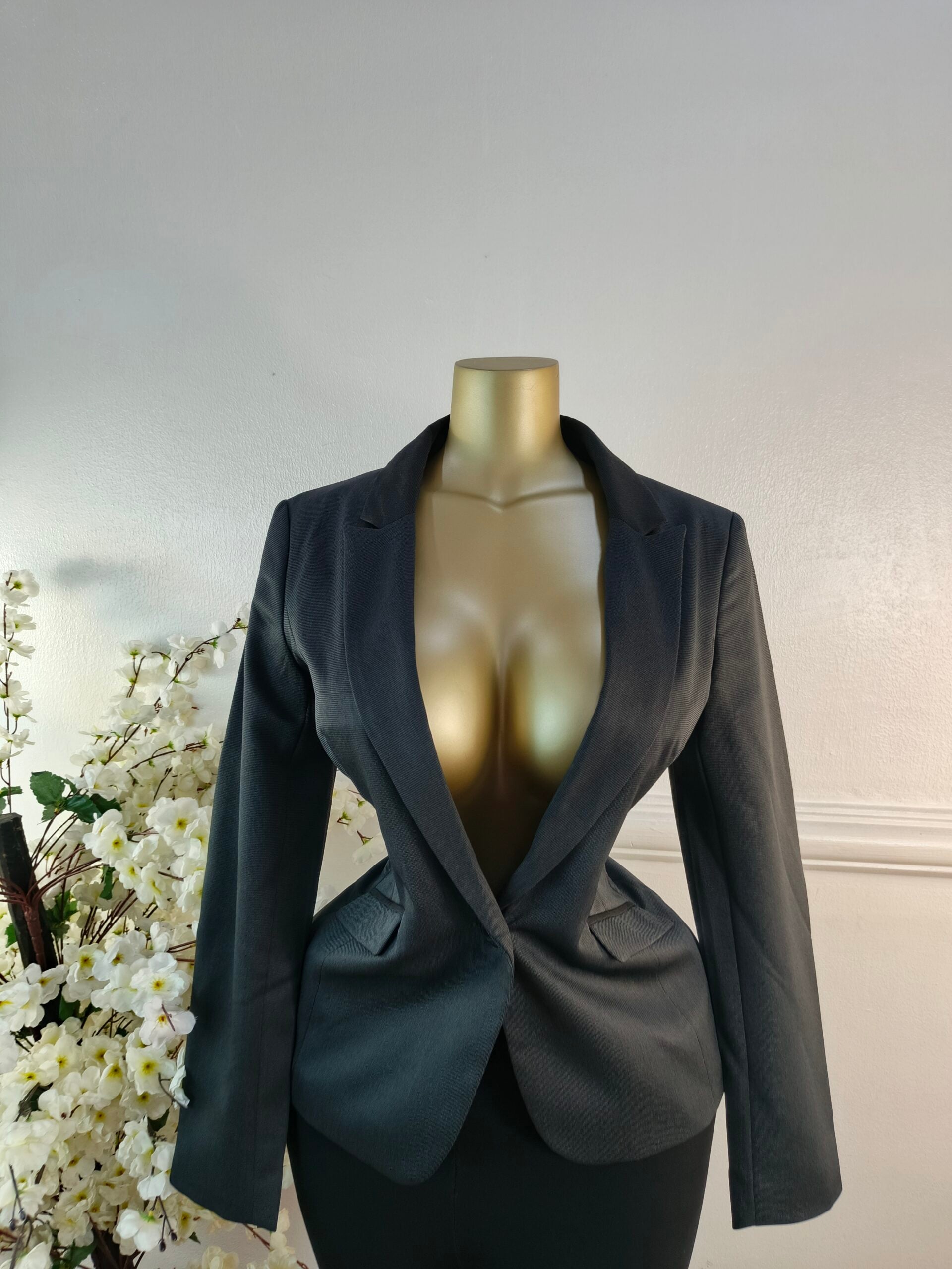 BLAZER UK SIZE 10 [LENGTH 26 INCHES, ASH] image 0
