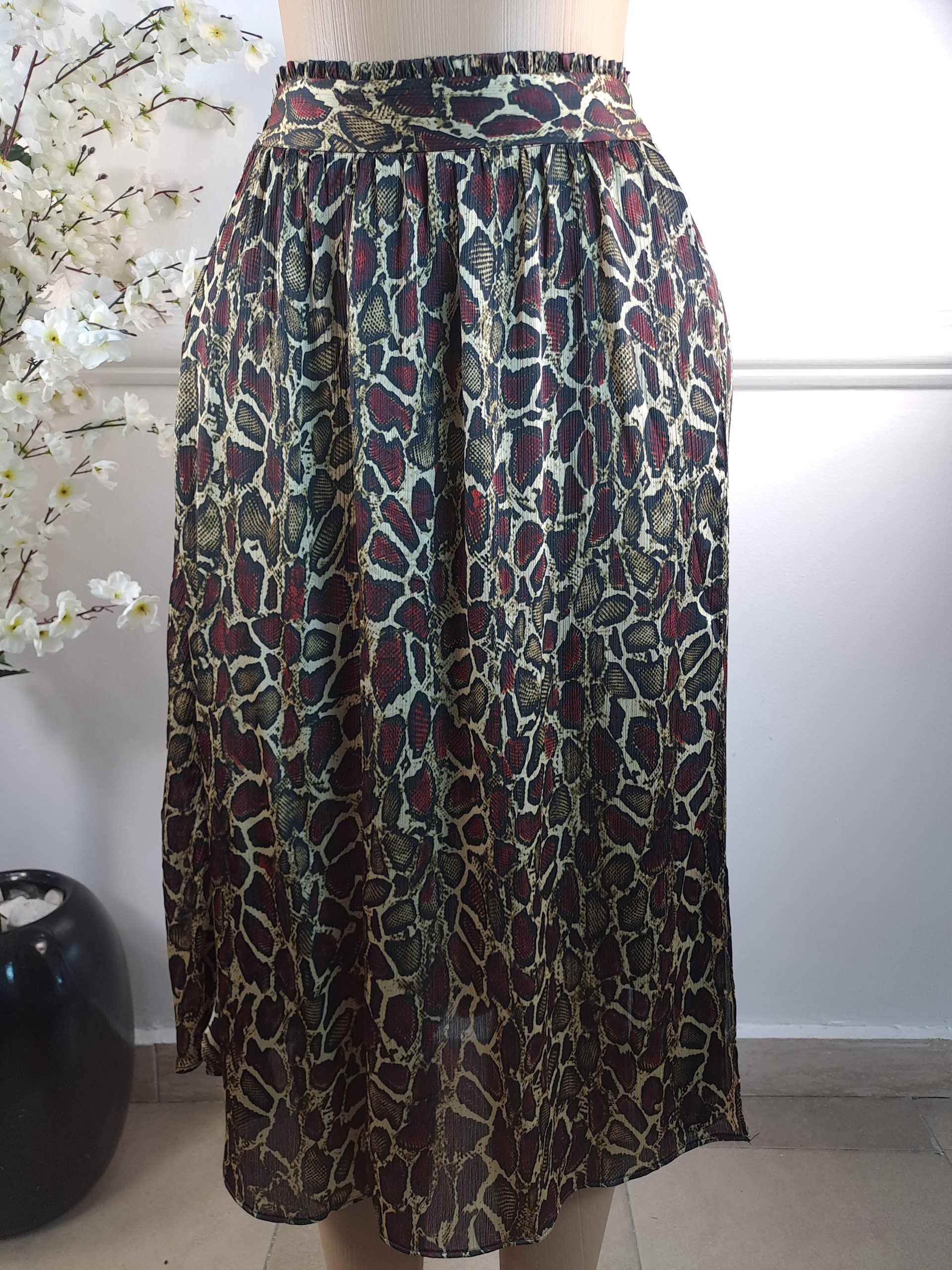 ZARA UK 10, L-31 INCHES image 0